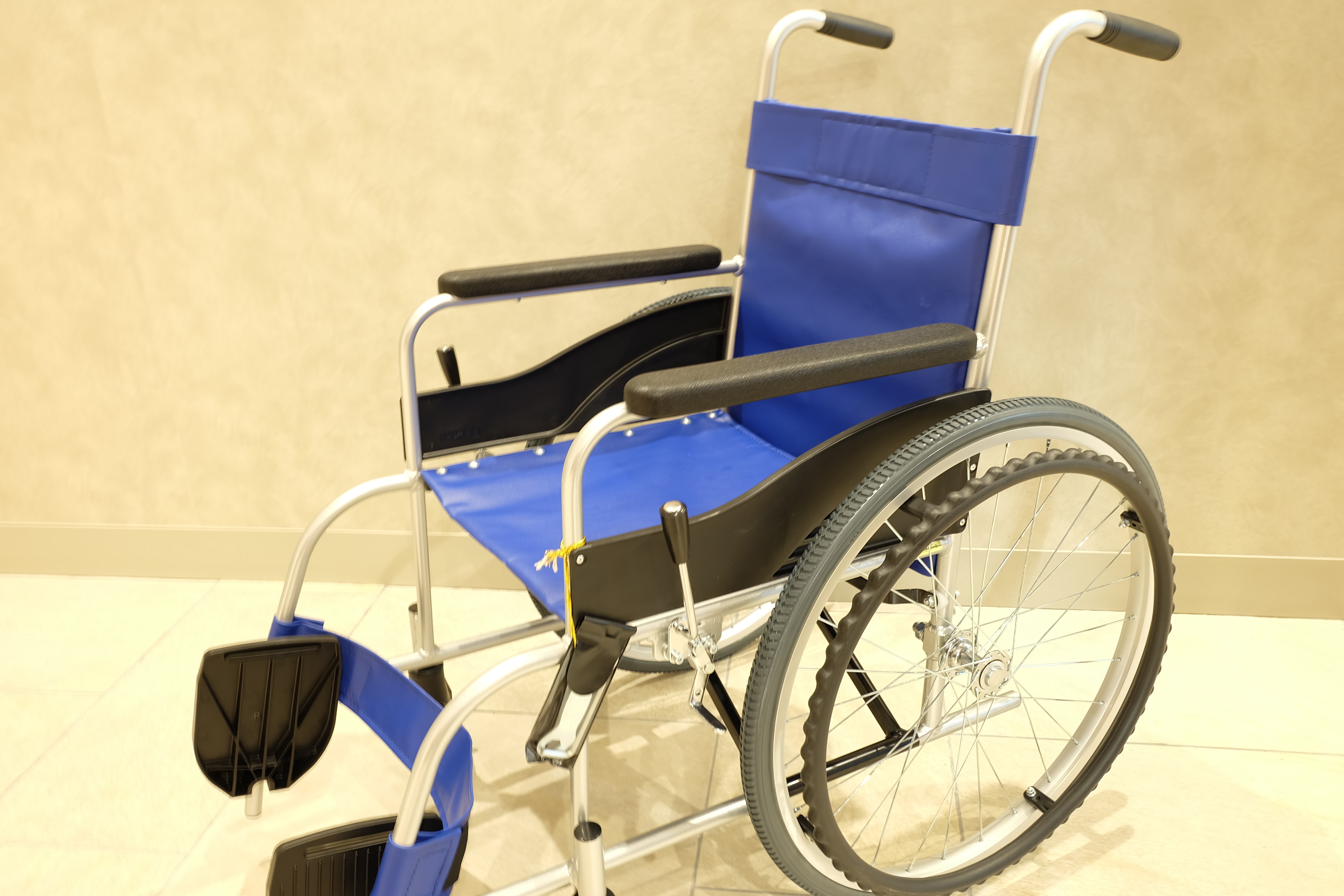 [Rental exhibition] Wheelchair