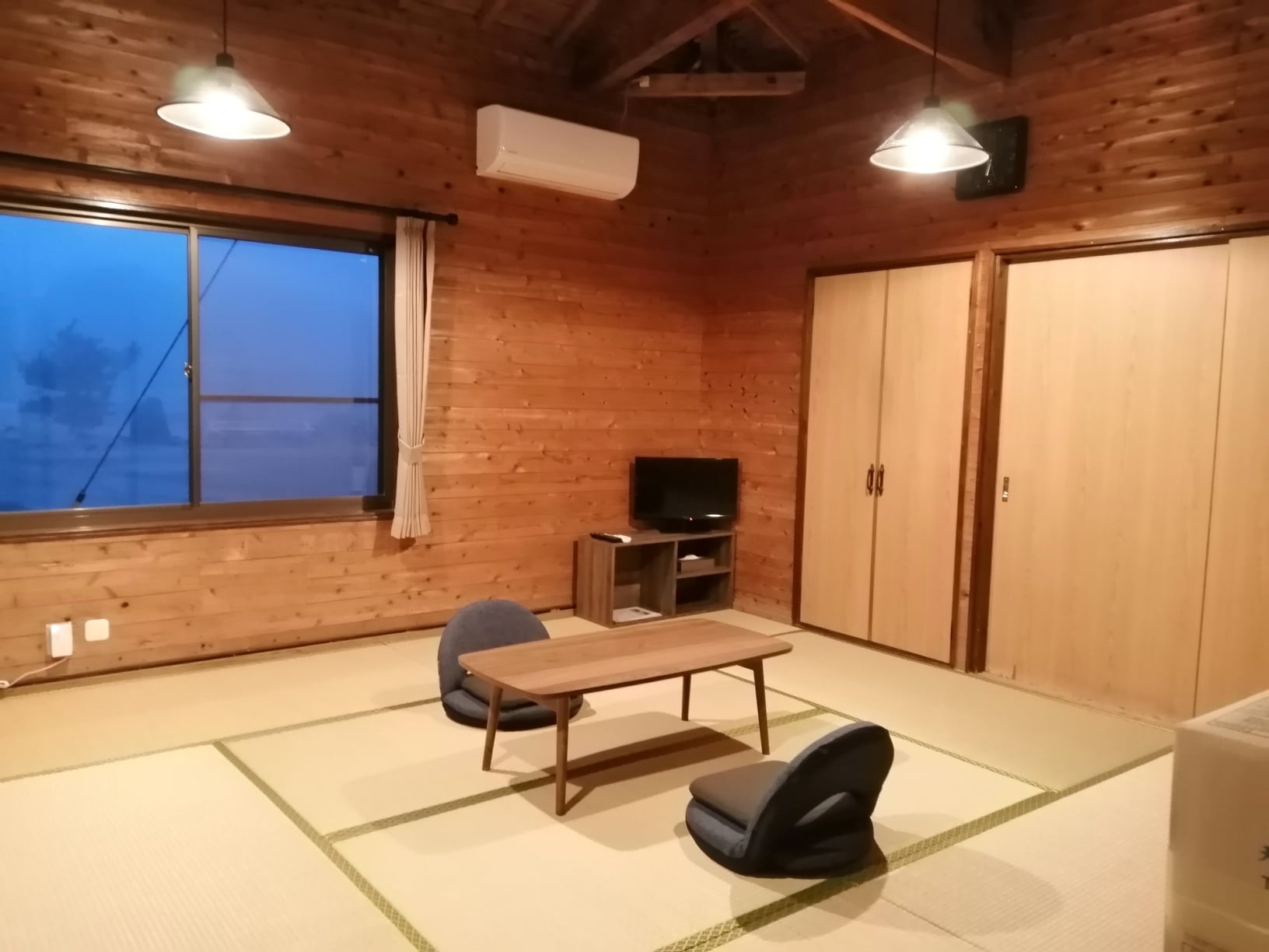 小木屋 - 百舌鸟日式客房