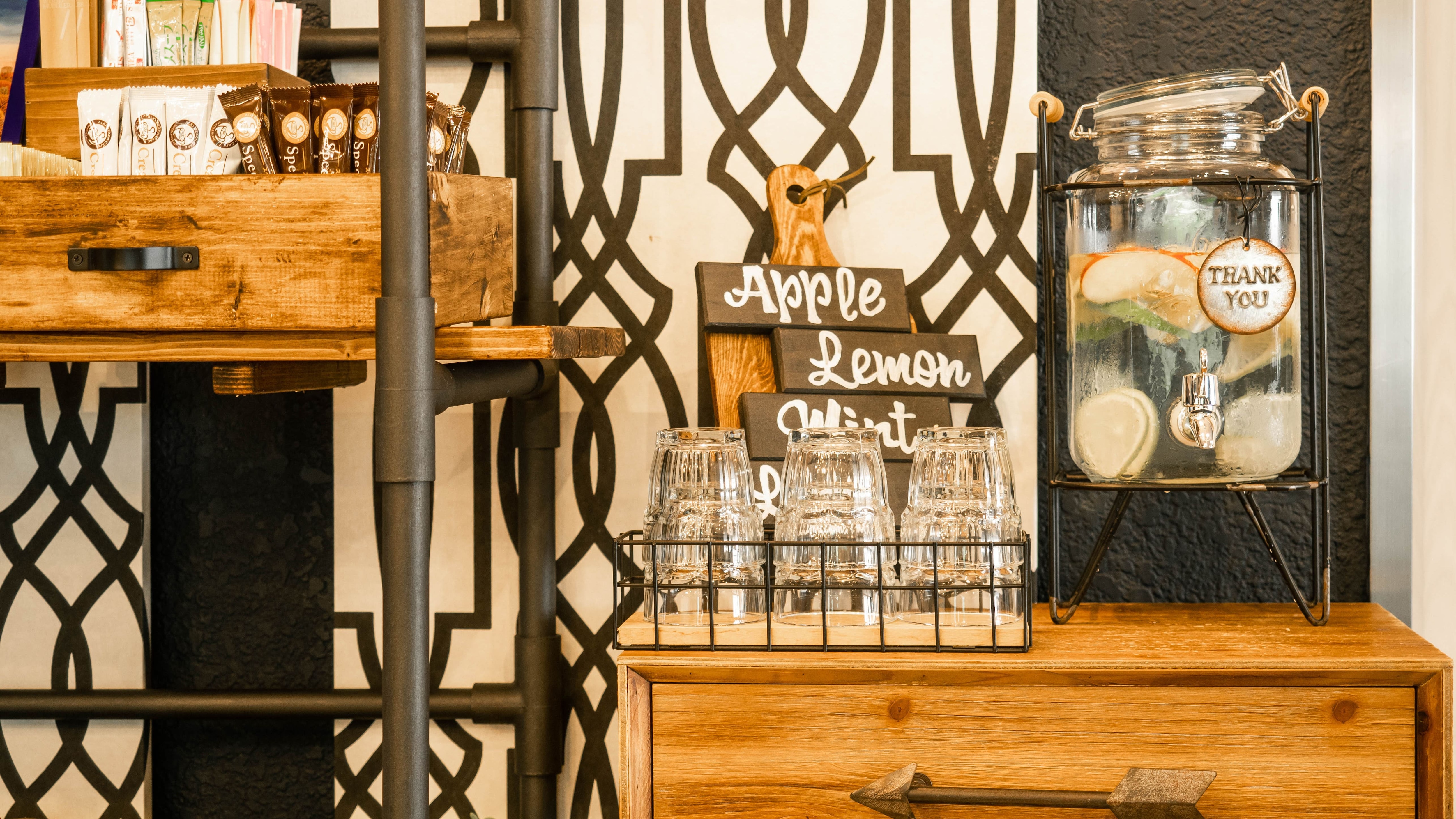 Hotel service [Welcome drink]