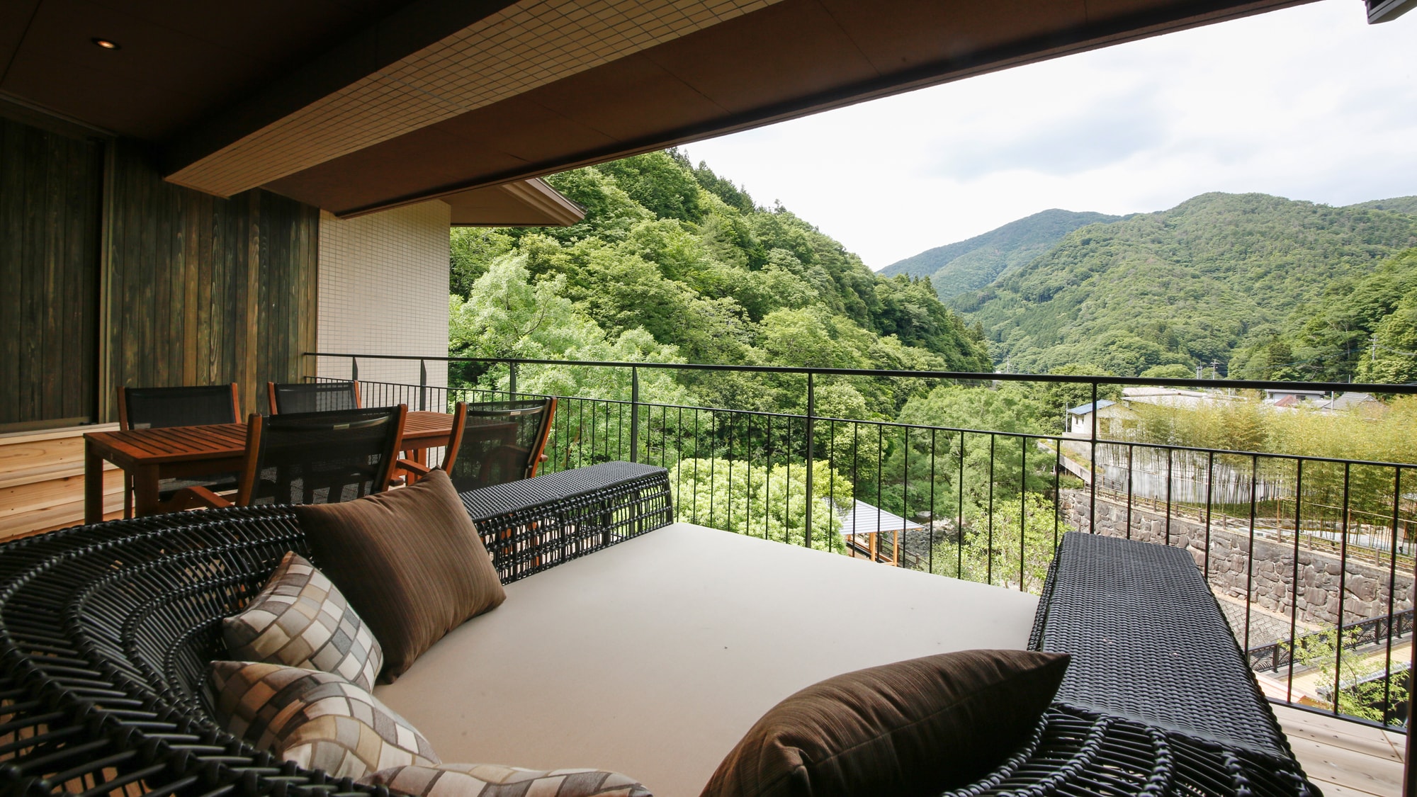 Japanese-Western style room with private open-air bath Type D