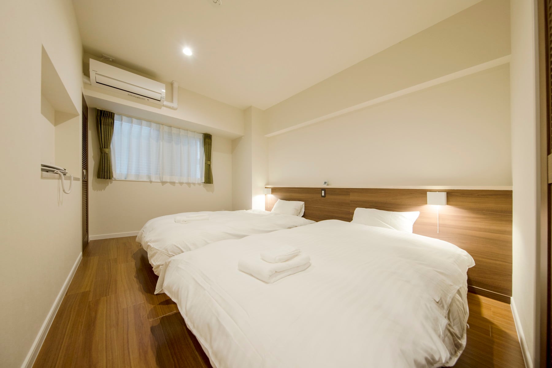 B TYPE (bedroom)