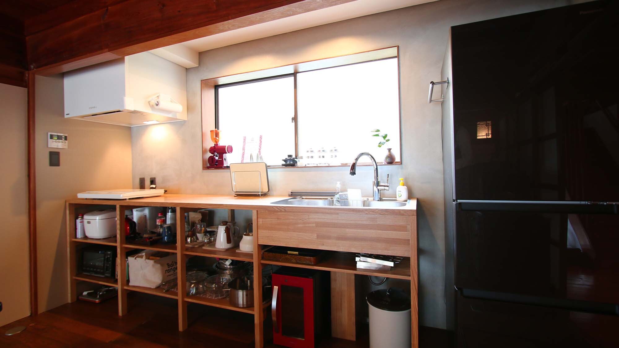 Fully equipped kitchen