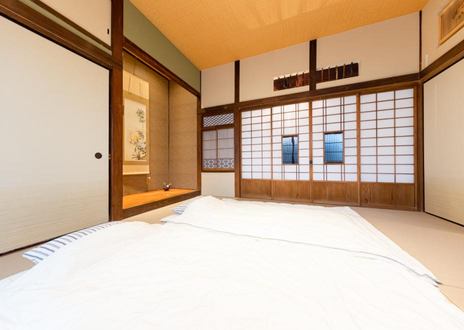 Japanese-style room 2