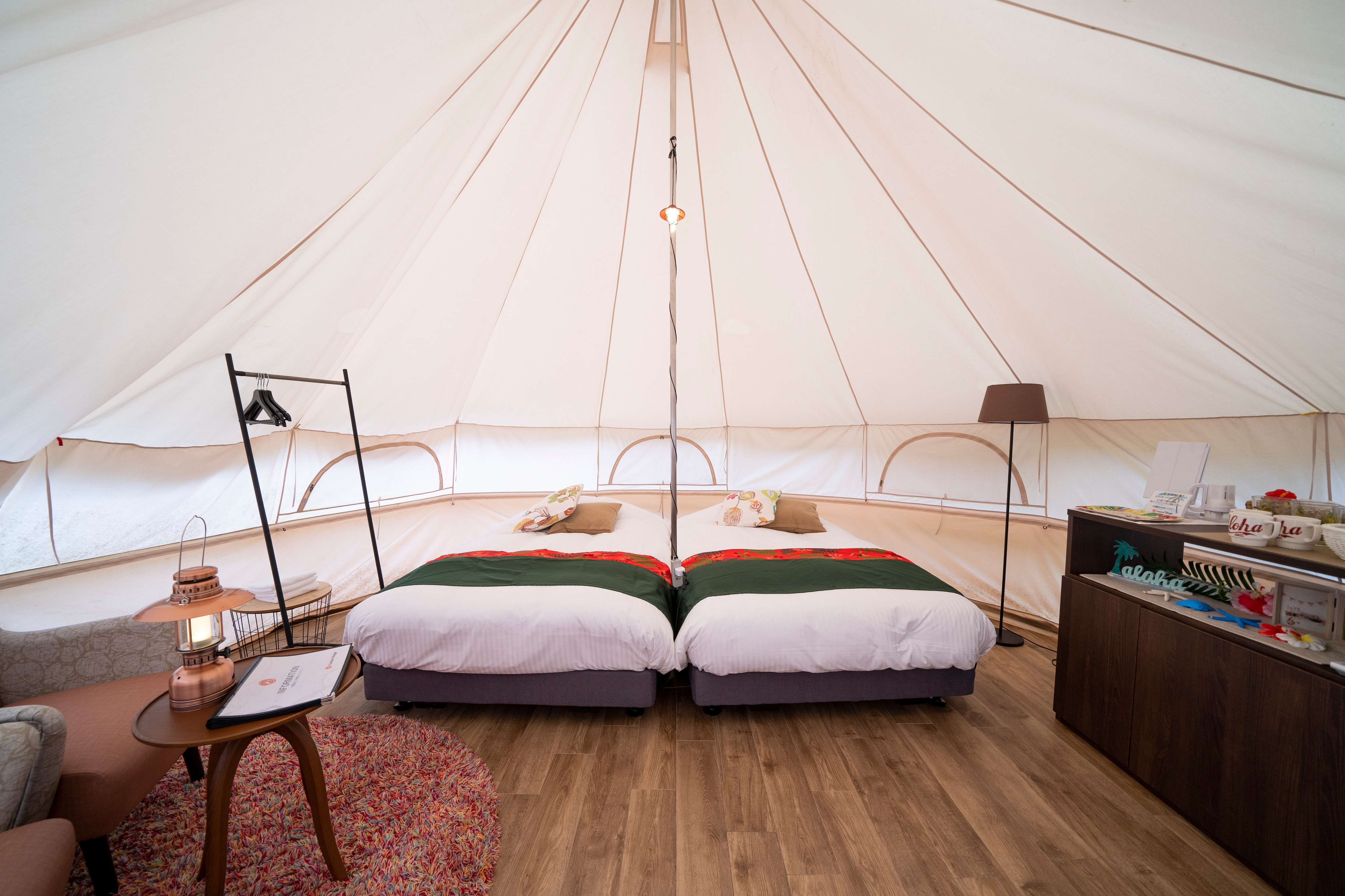 Grand Tent