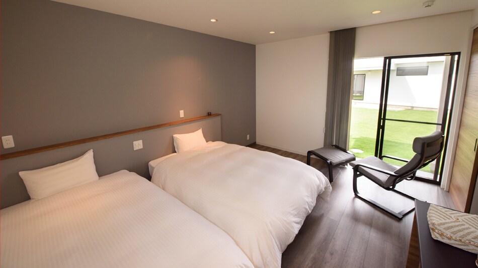 [Standard Twin] Kamar yang cerah dengan suasana yang tenang.