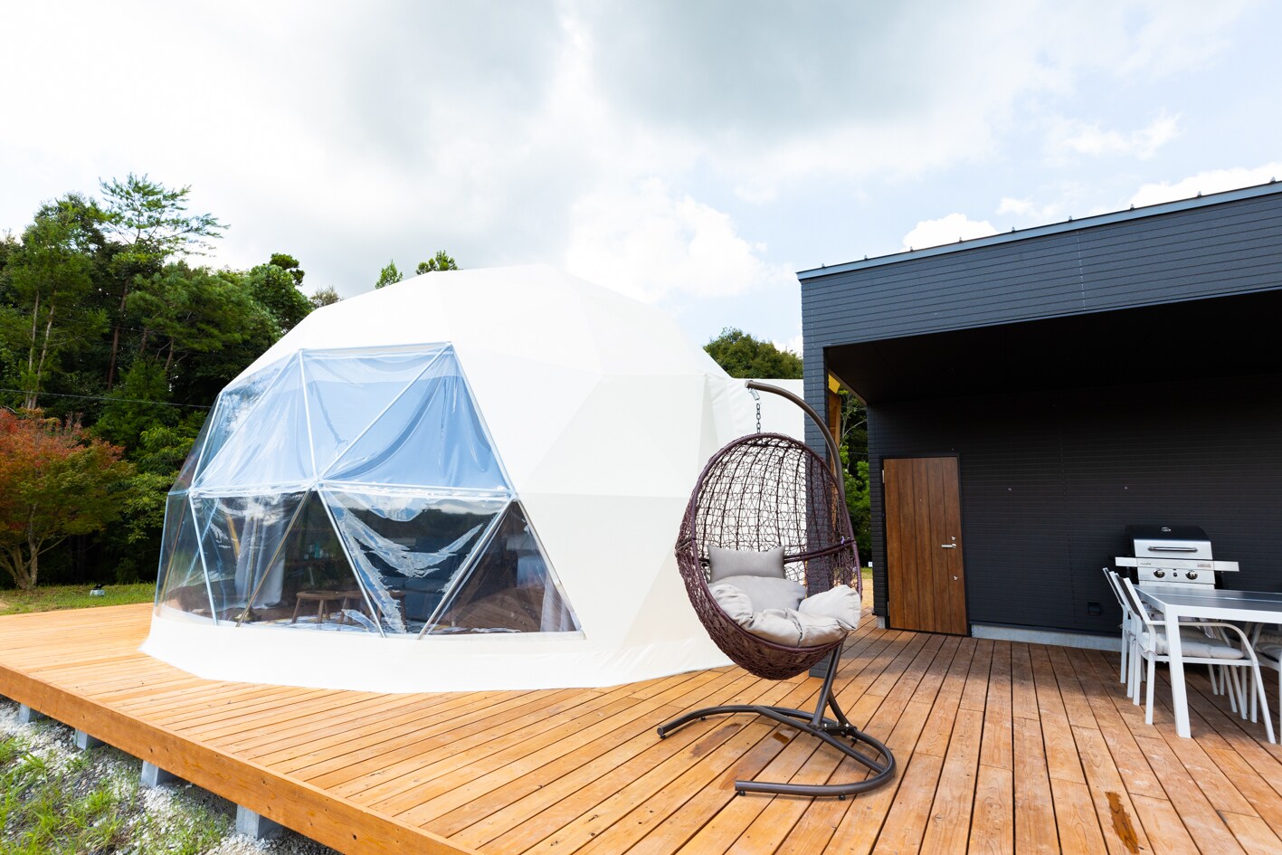 3號帳篷：天空與田野