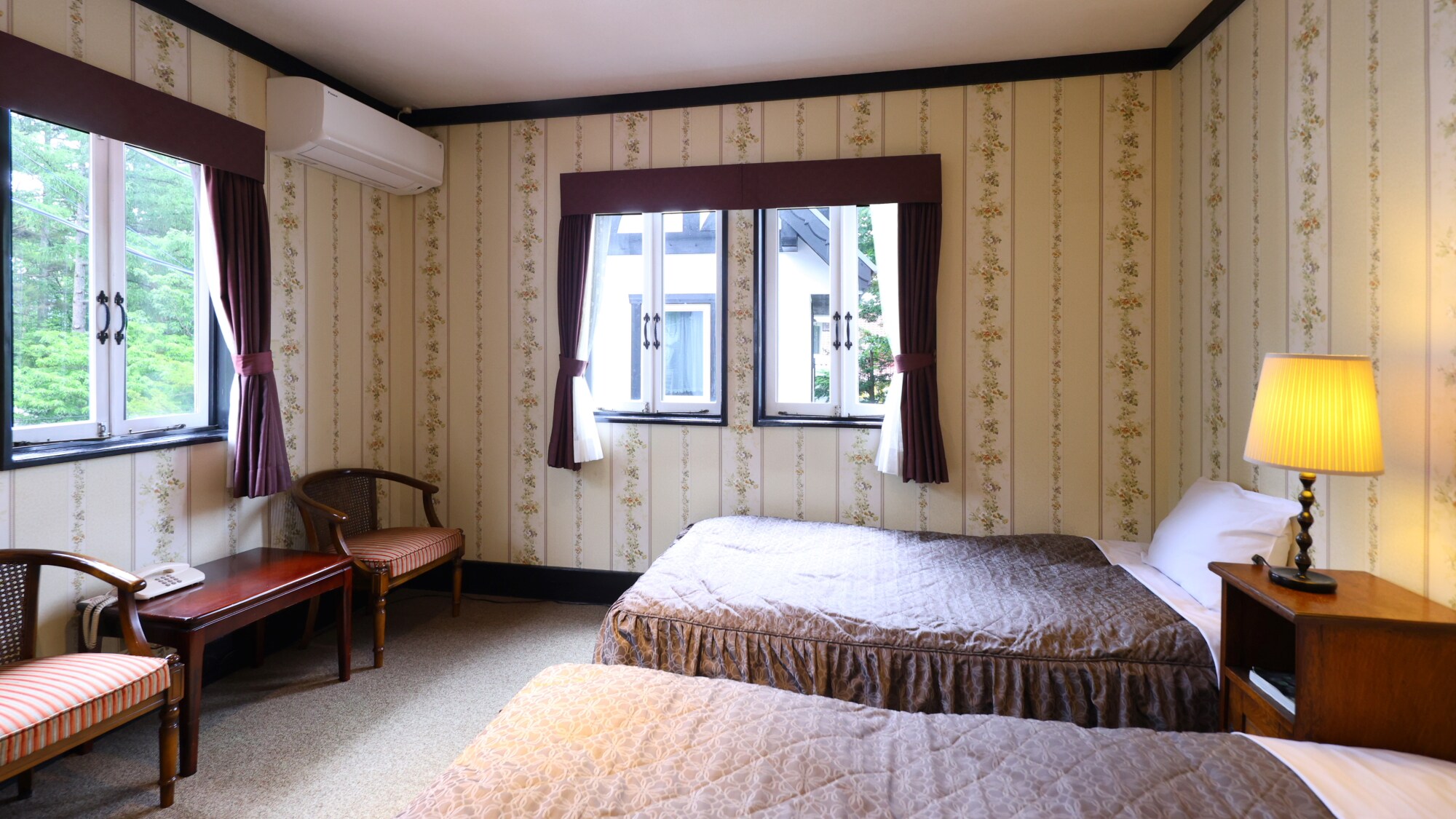 Standard Twin Room [18m²/1-2 people]