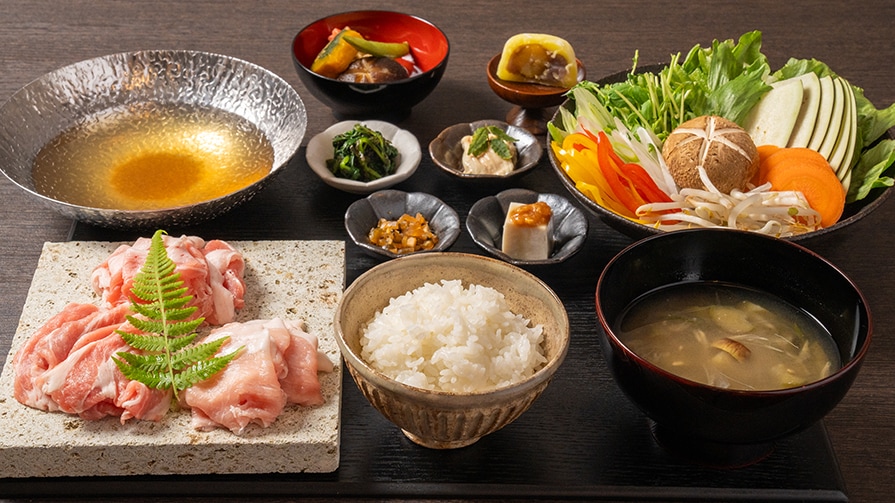 Retreat Shunka Shabu-shabu Gozen