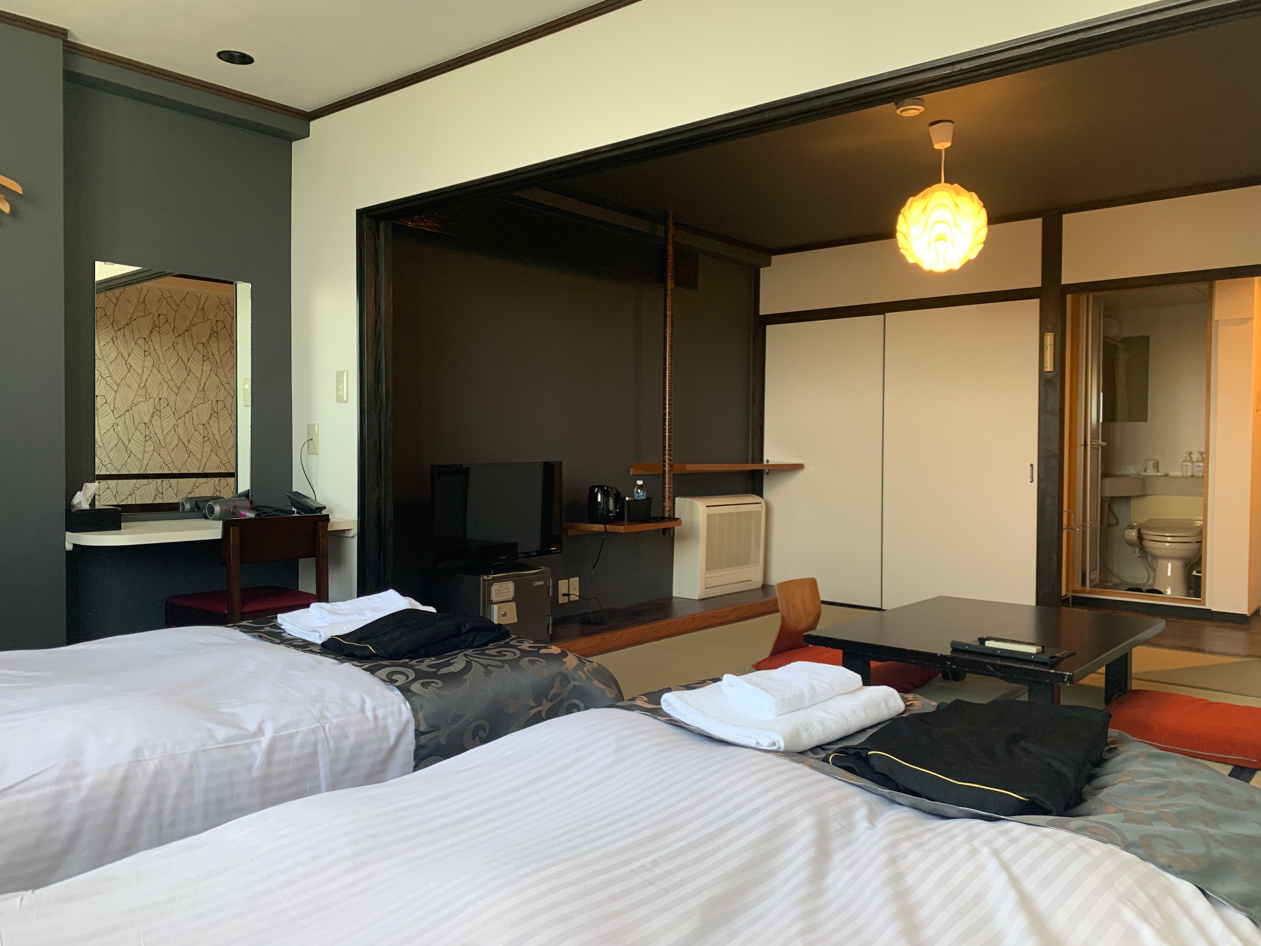 Japanese-Western Room 4