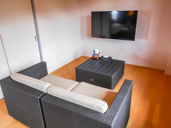 [Modern Western-style Junior Suite]