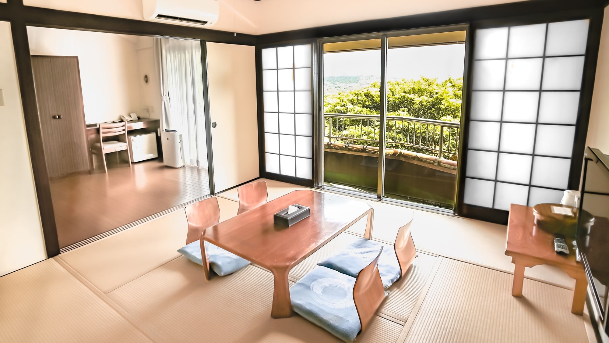 [Main building] Standard Japanese-style room / 31 square meters (8 tatami mats)