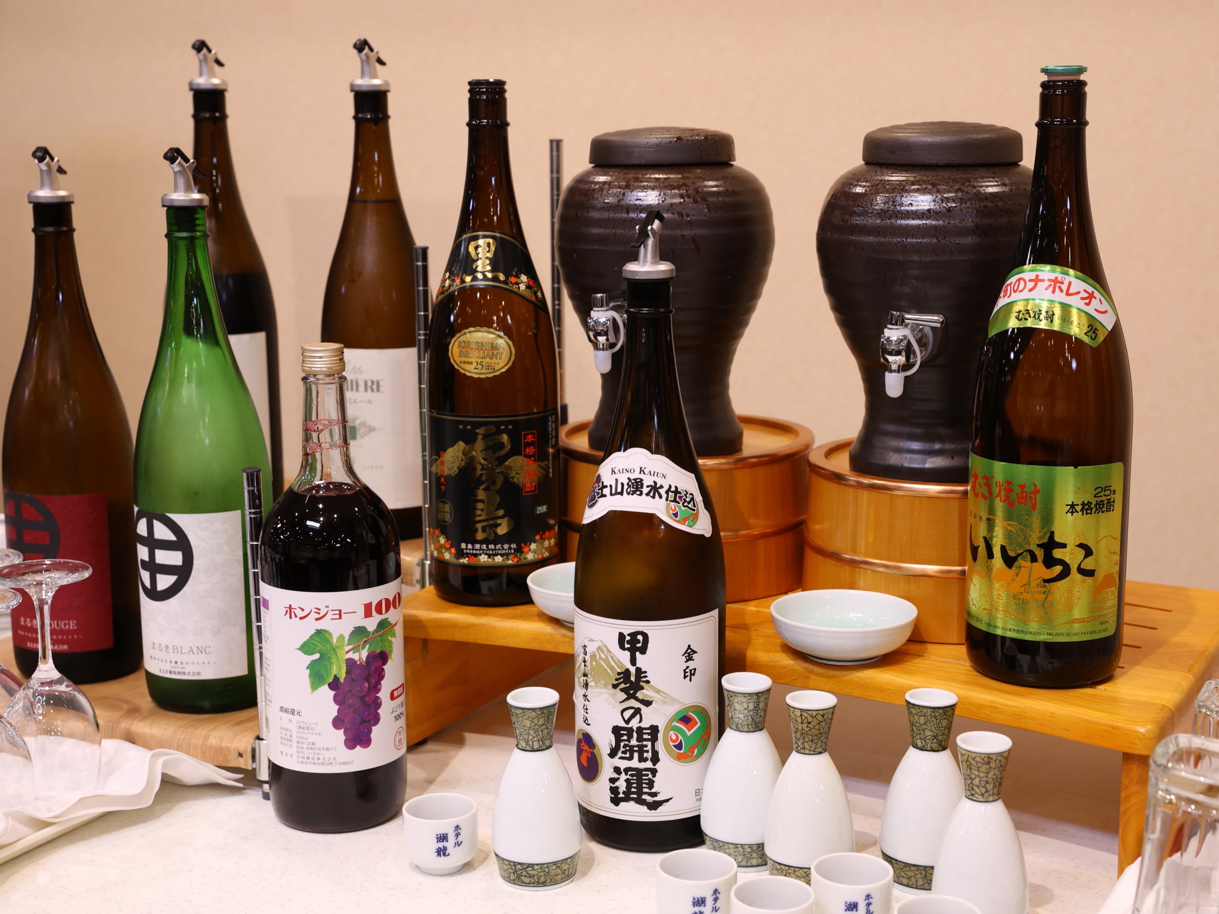 Free drinks at dinner