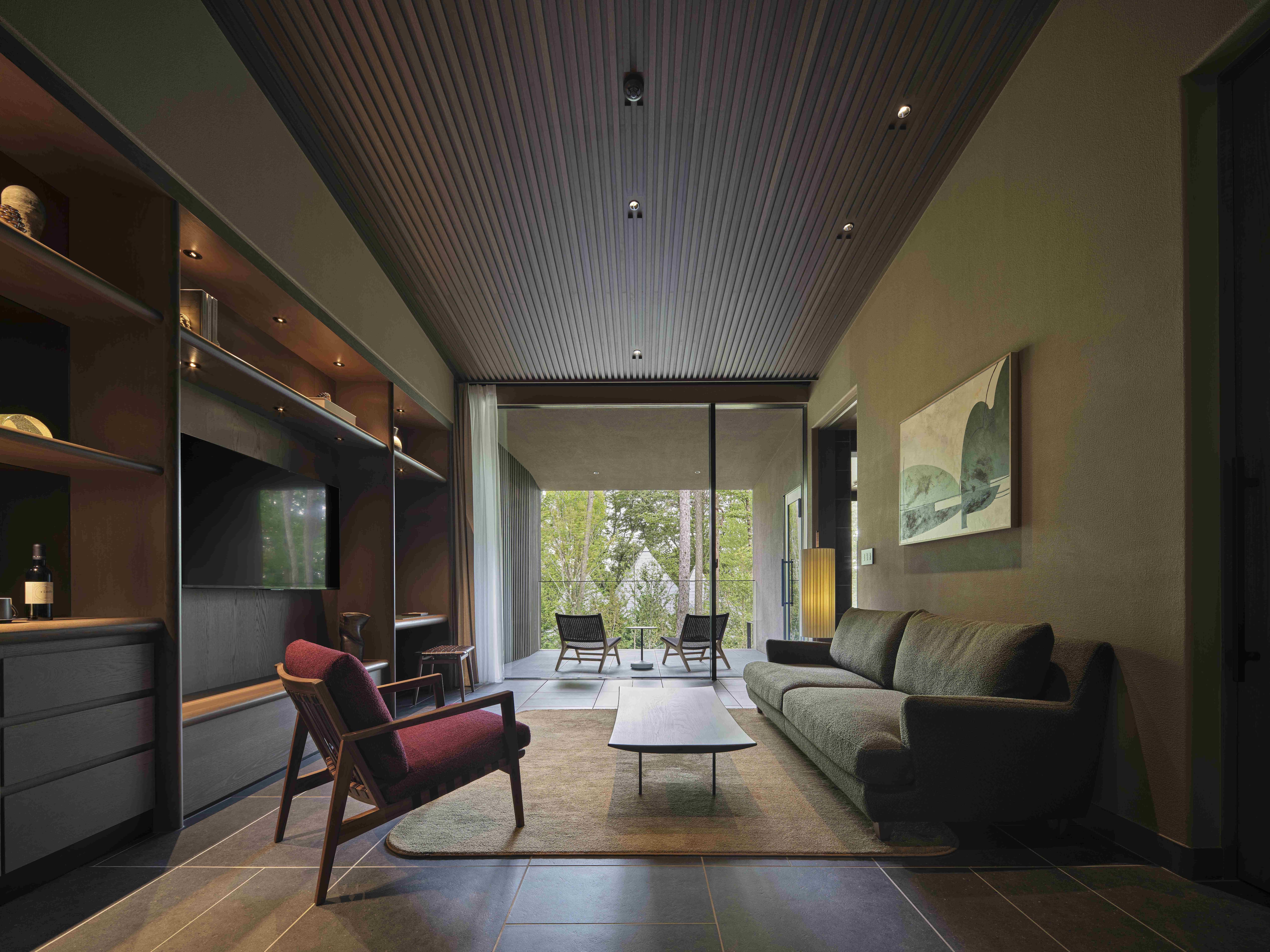 Suite Nyaman, Sisi Teras