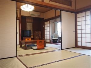 Room 12 tatami
