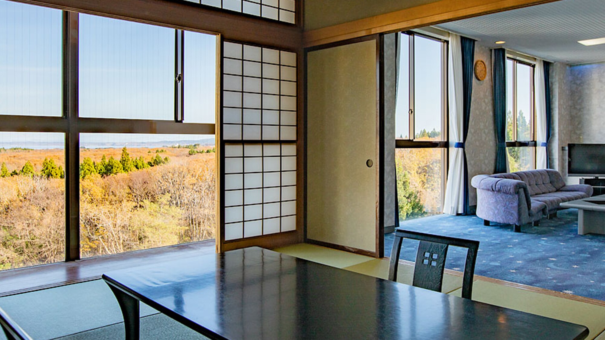 Kamar bergaya Jepang 12 tikar tatami + tipe ruang tamu [Bangunan utama lantai atas lantai 5]