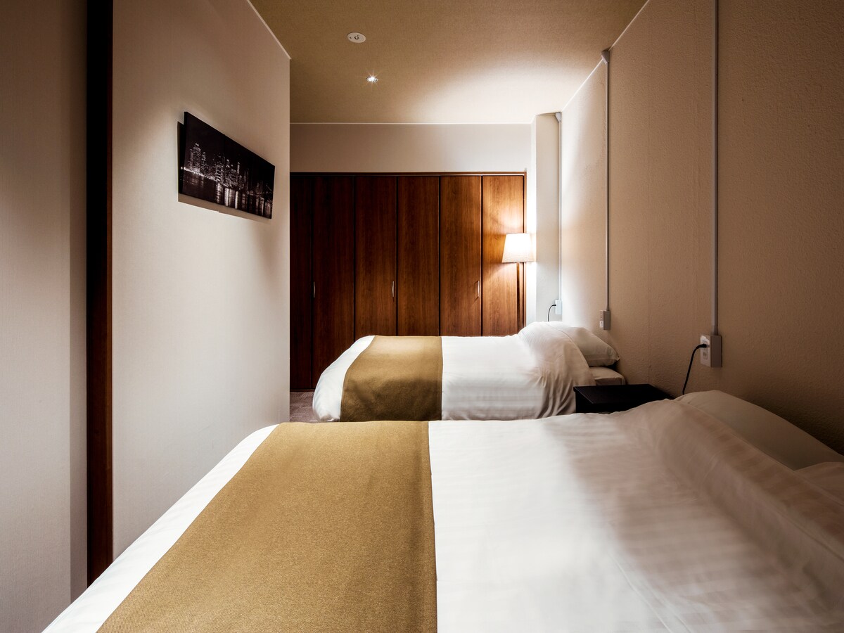 Family Suite/52 sqm with spa bath