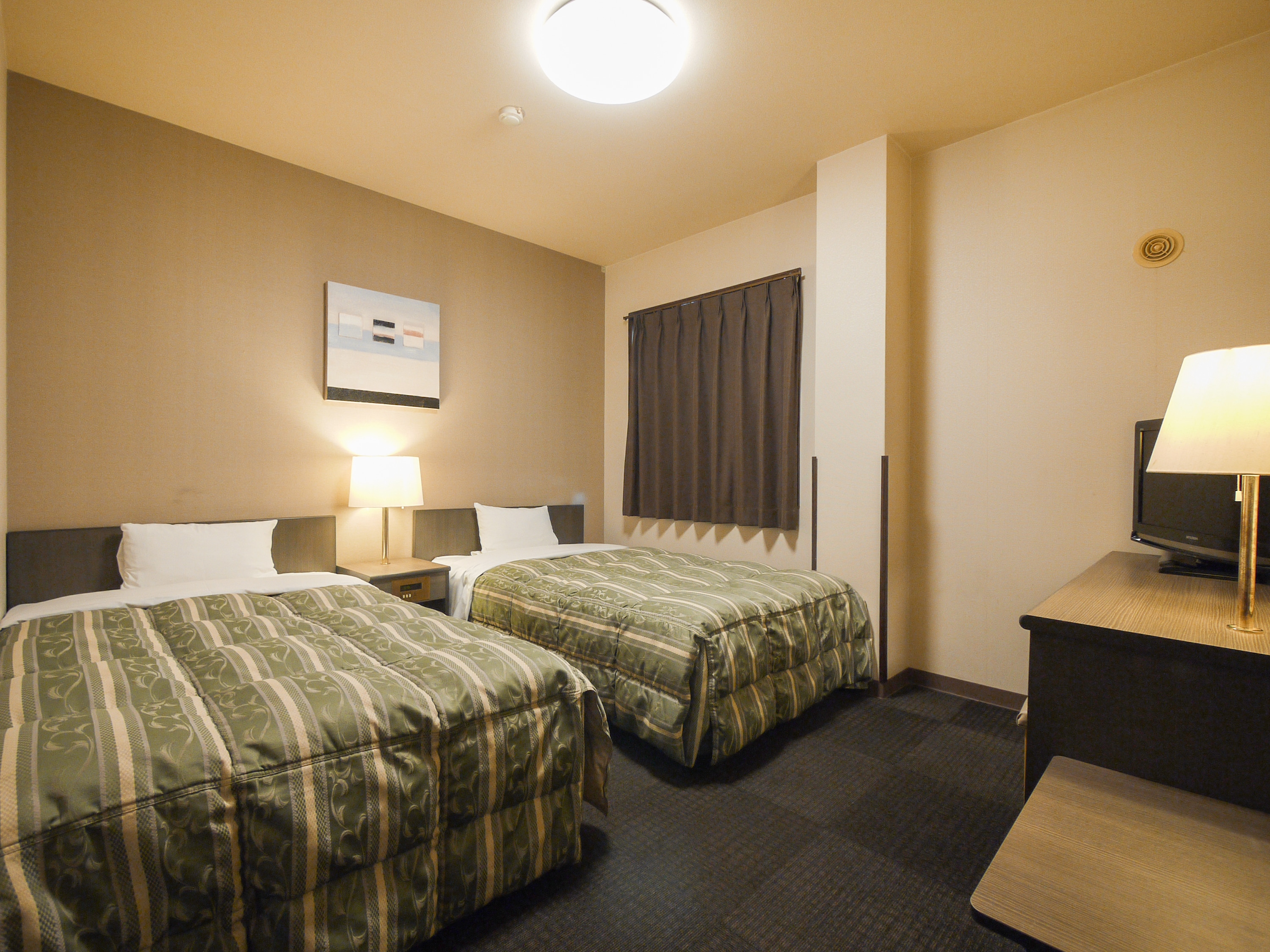 ● Twin room (for room type registration)