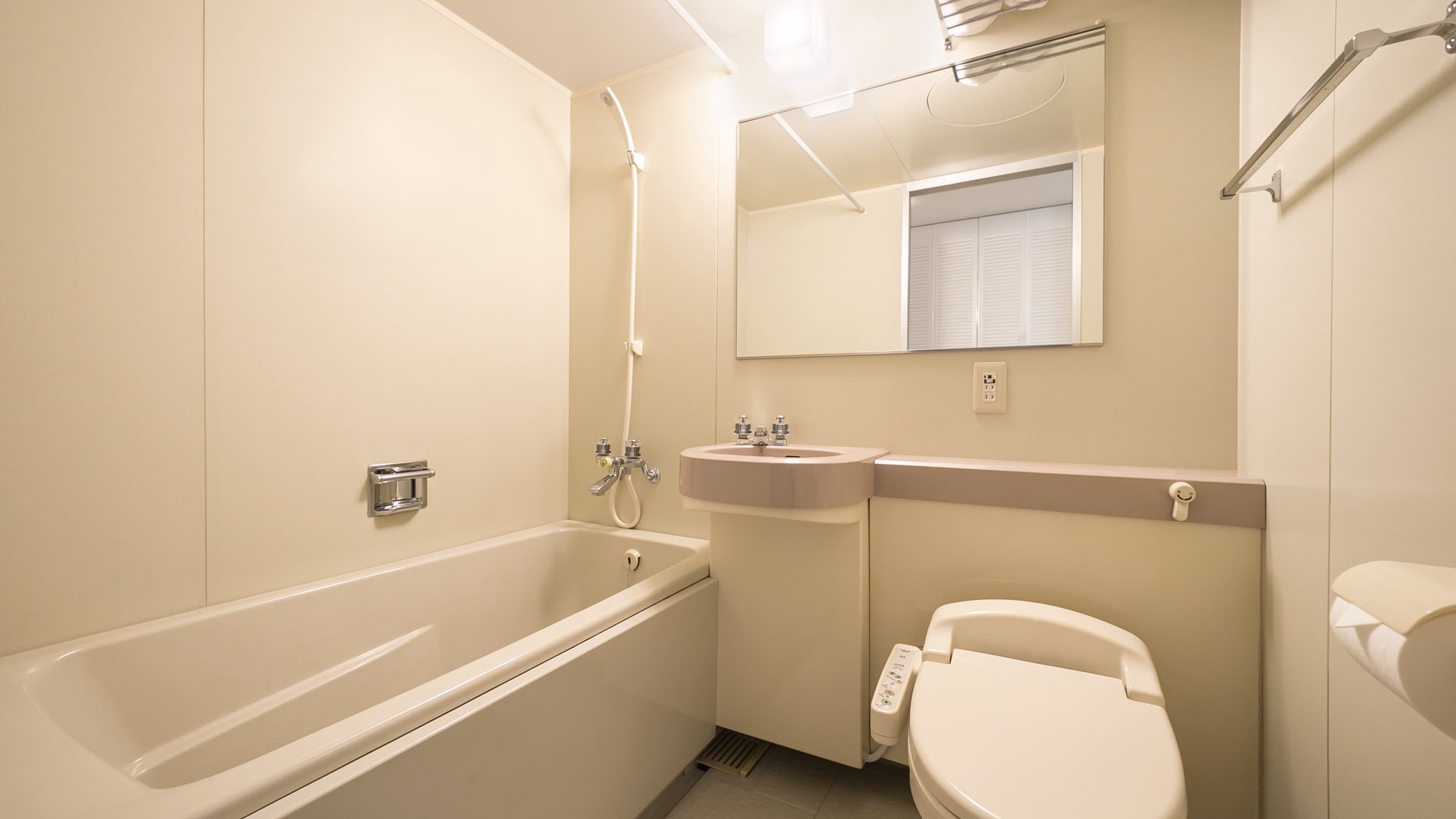 Unit bath (image)