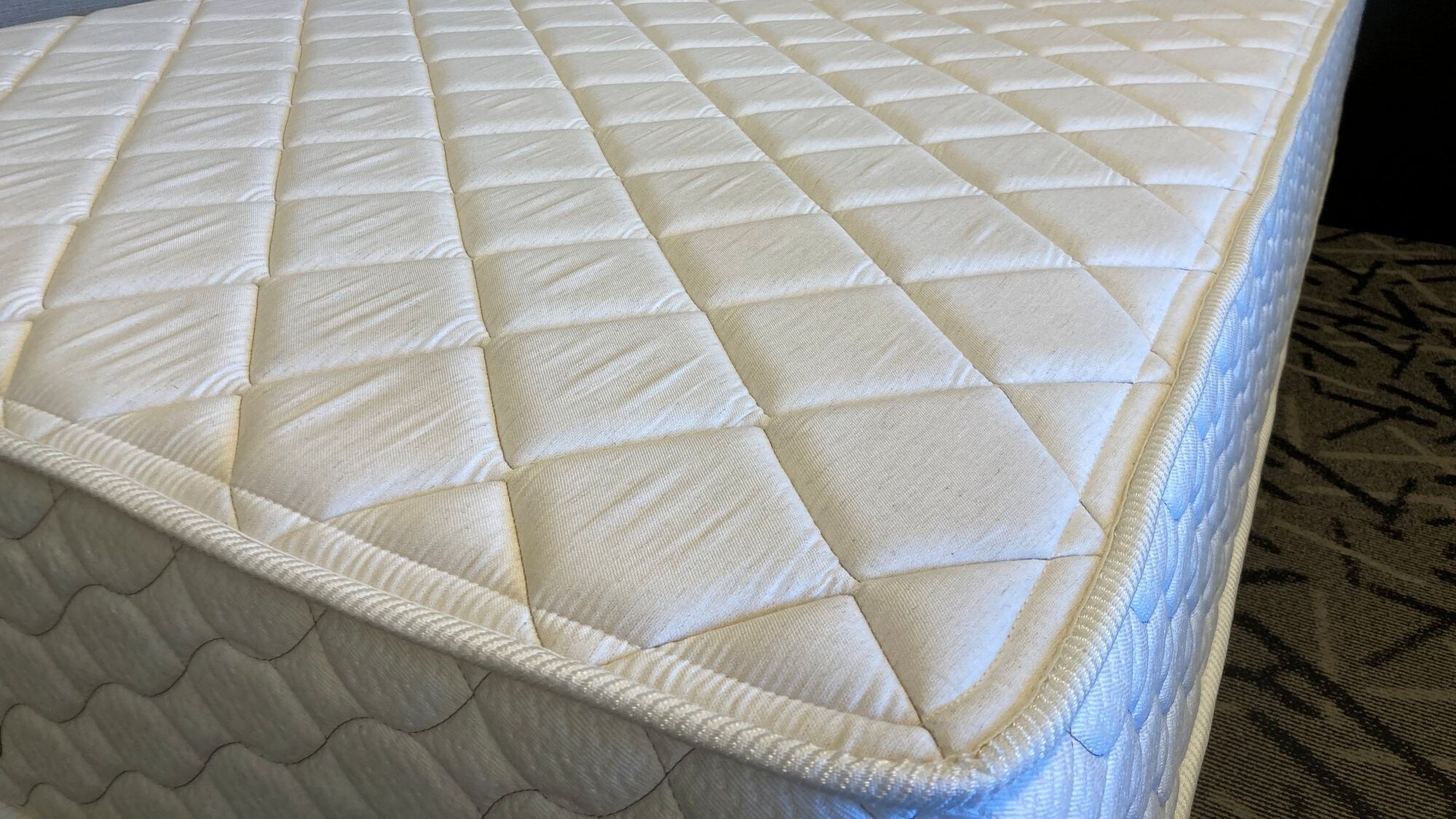 Comfortable luxury mattress