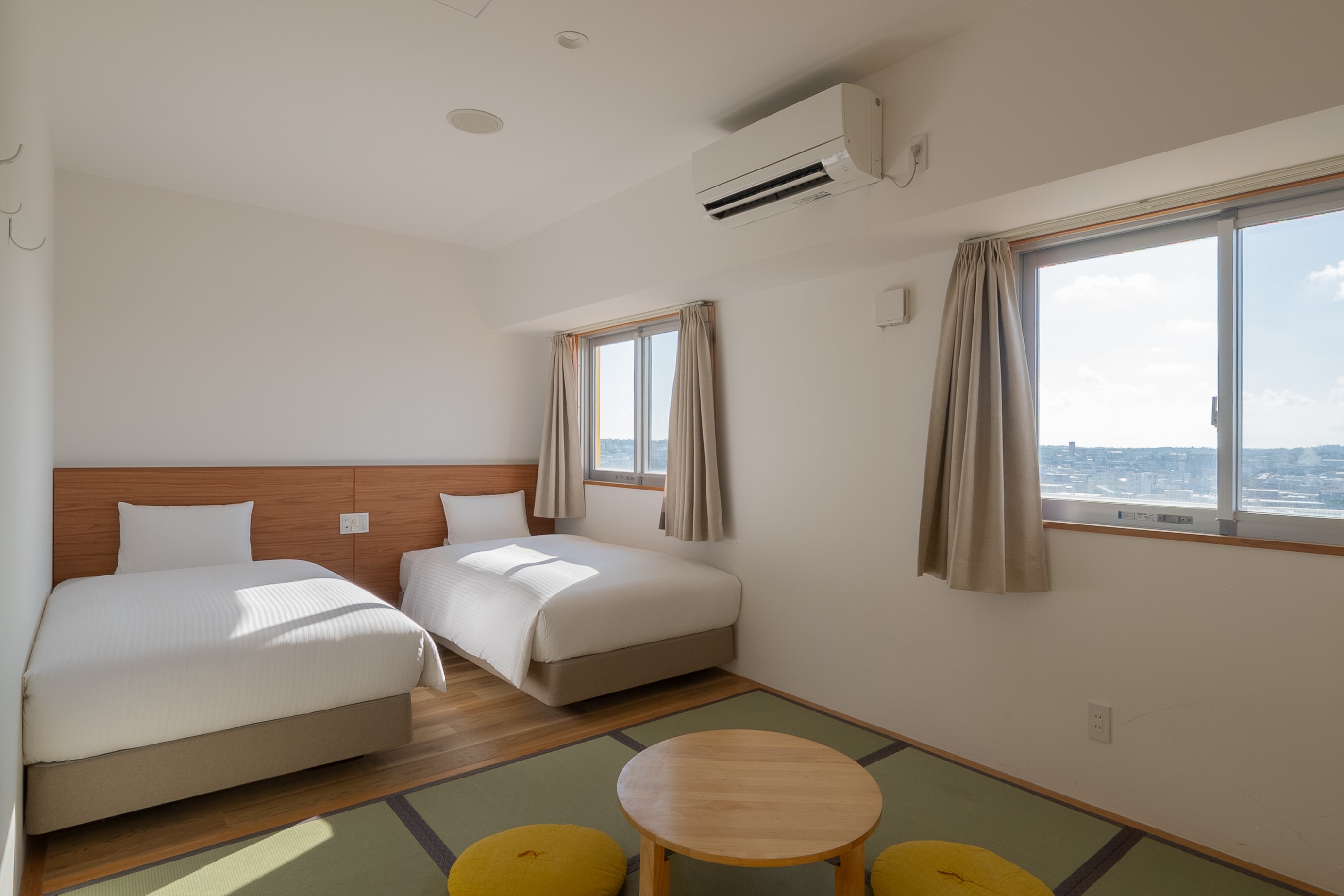 [New building: Japanese-Western style rooms]