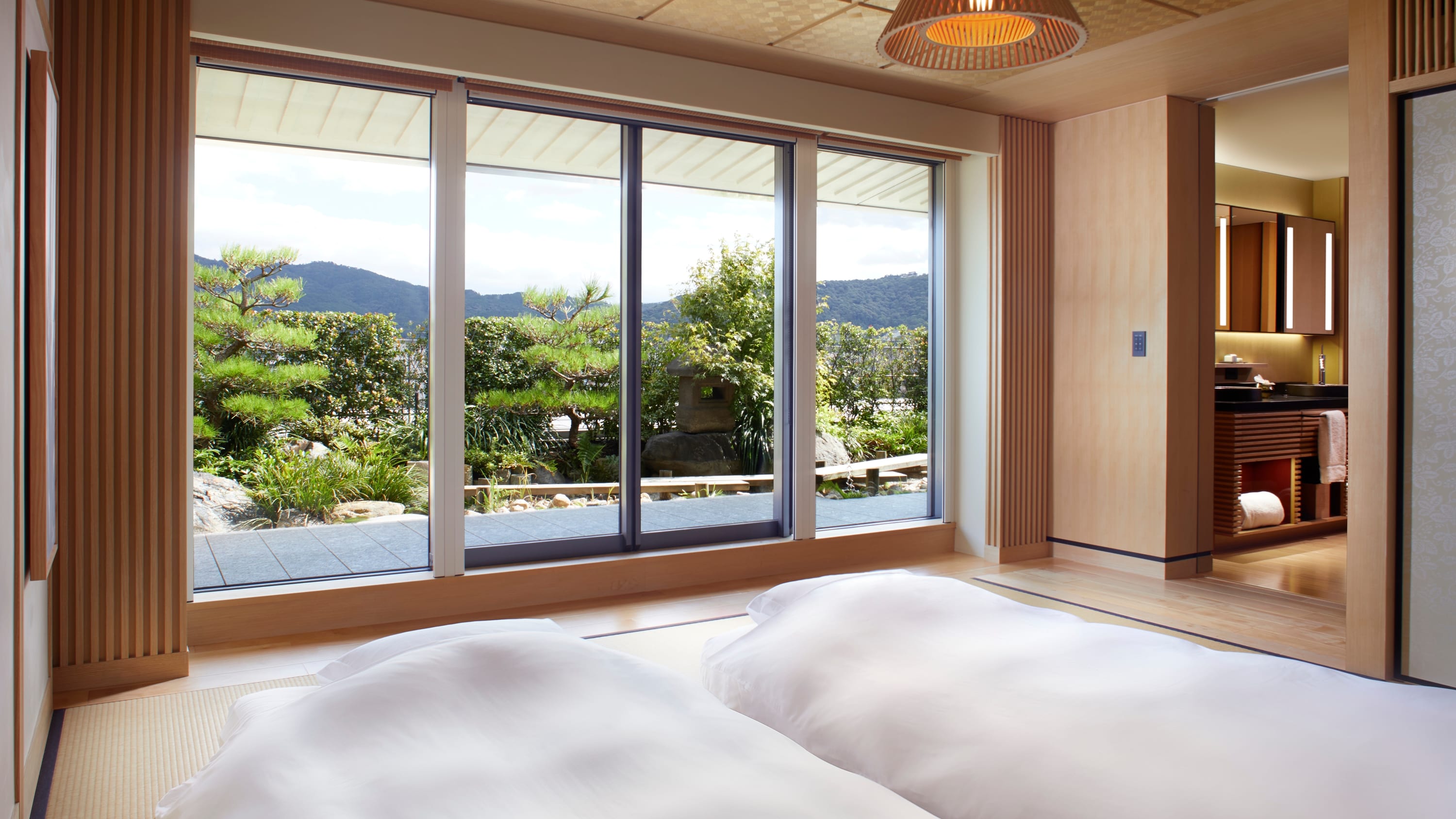 Guest Room / Garden Terrace Suite TATAMI Bedroom