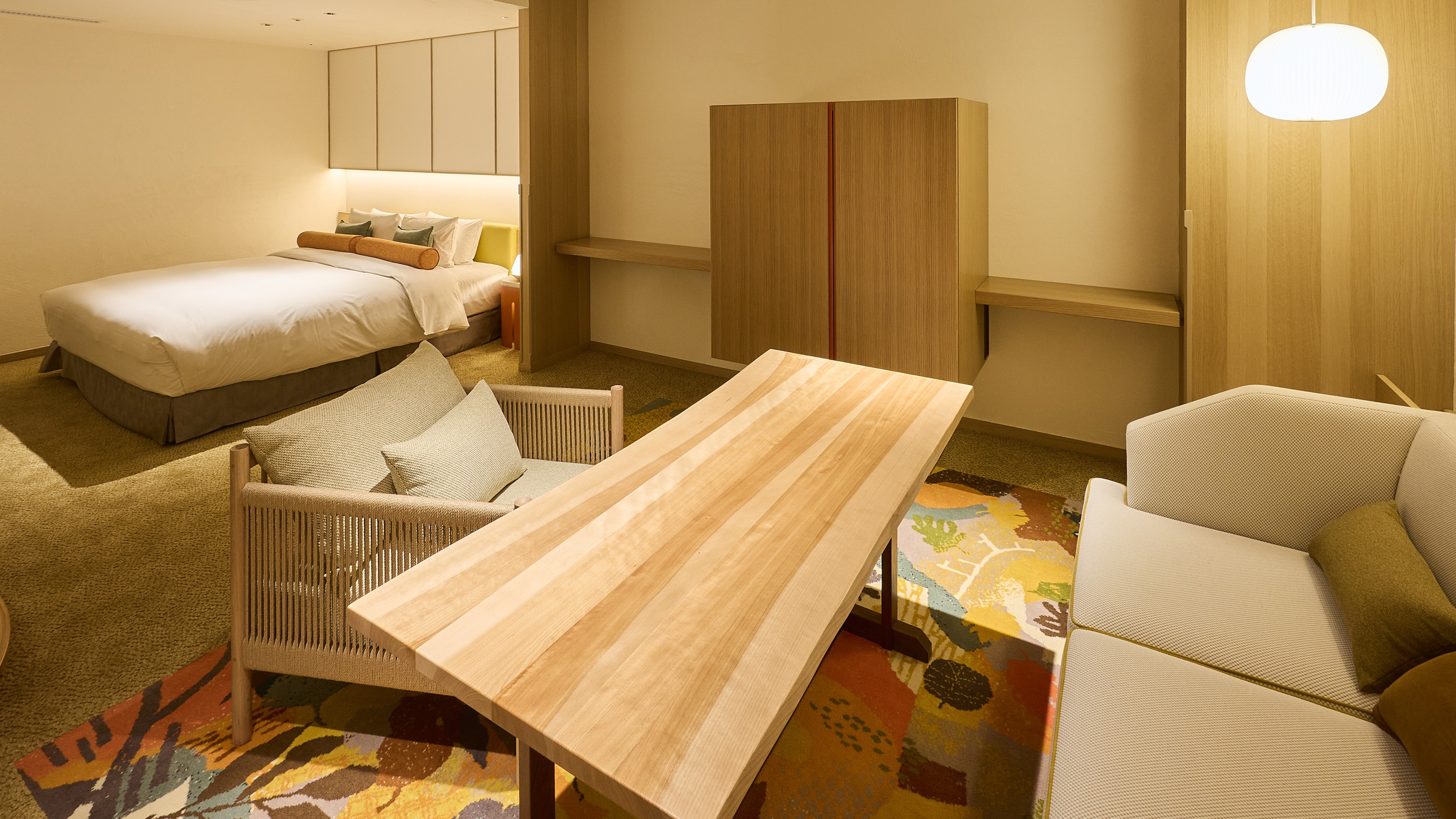 Kamar tamu di lantai atas [Lantai Plaza] Plaza King (gaya suite kamar mandi dengan pemandangan) 54,9 meter persegi = Bebas-rokok =