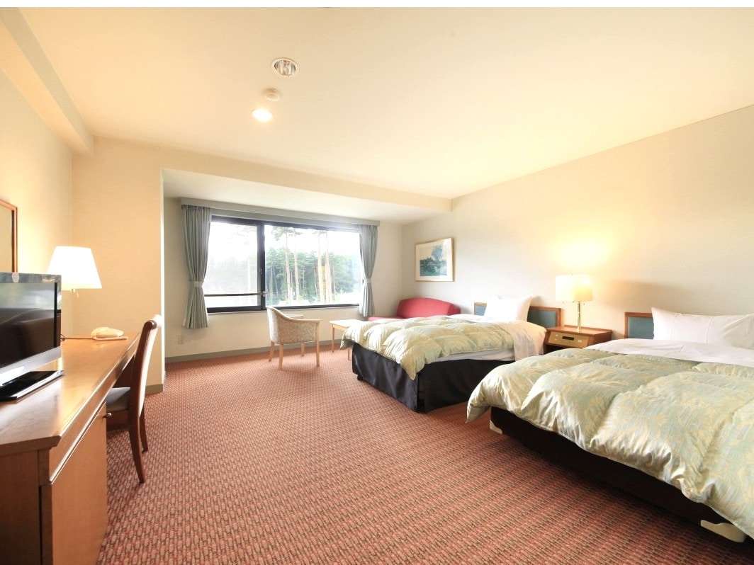Western-style deluxe twin room (example)