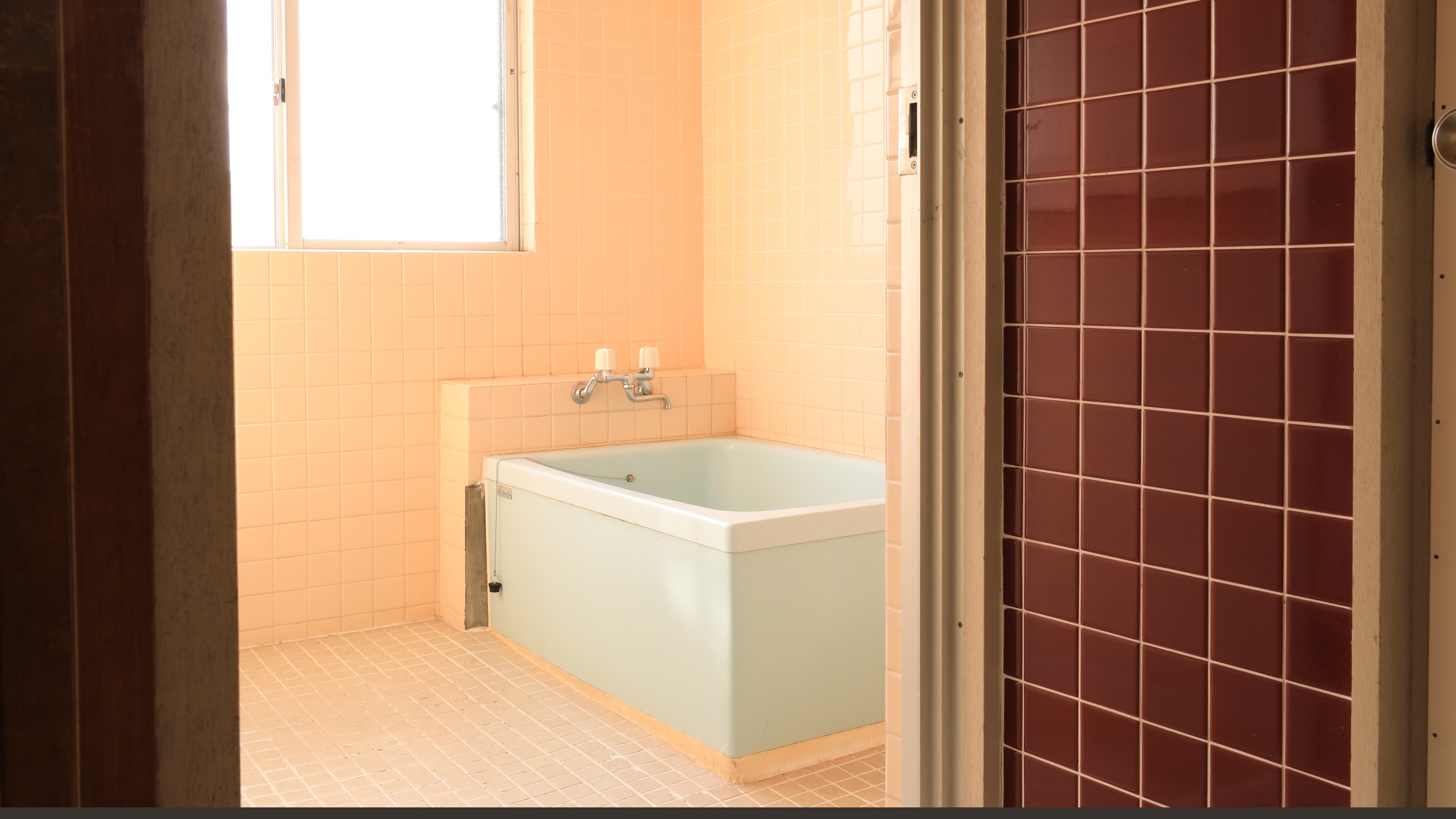 6 tatami room with attached bath