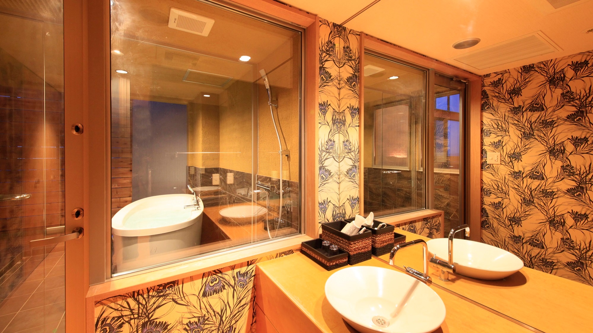 [Twin Japanese-style room with open-air bath on the 3rd floor] (example)