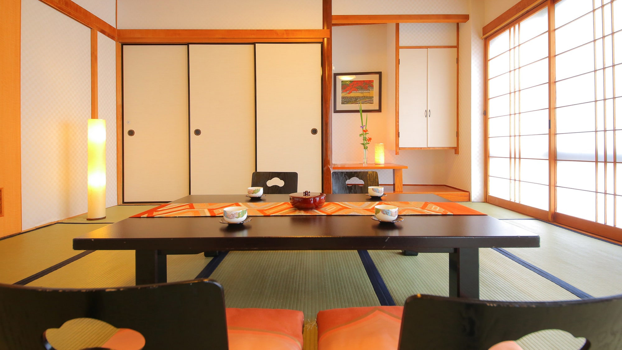 Japanese-style room