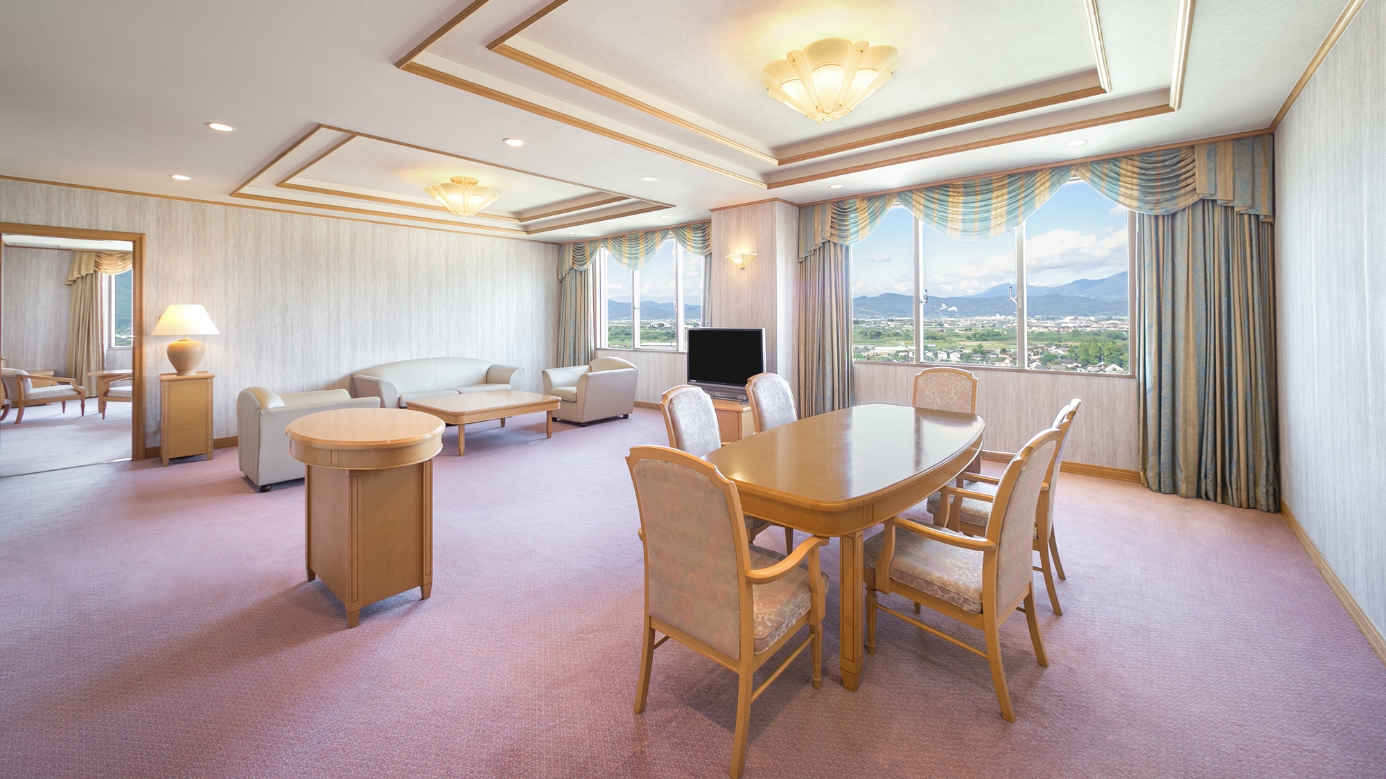 Classic Deluxe Suite 2 Bedrooms