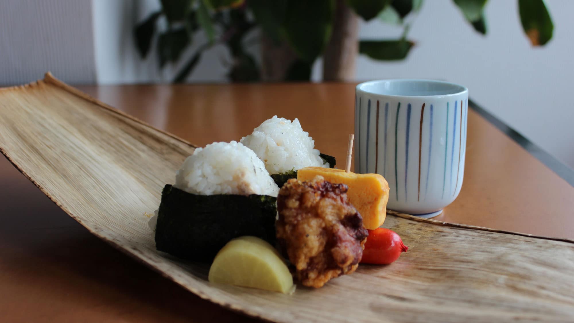 A set breakfast is provided to all guests.