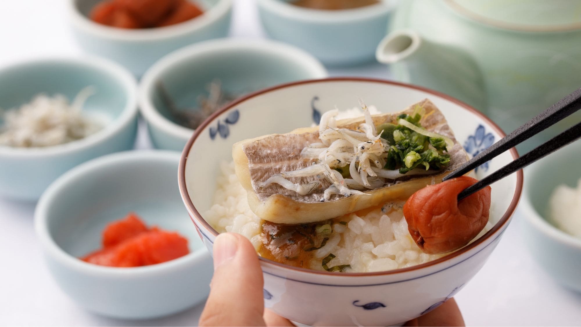 ◆Breakfast | Enjoy dashi chazuke with your favorite toppings