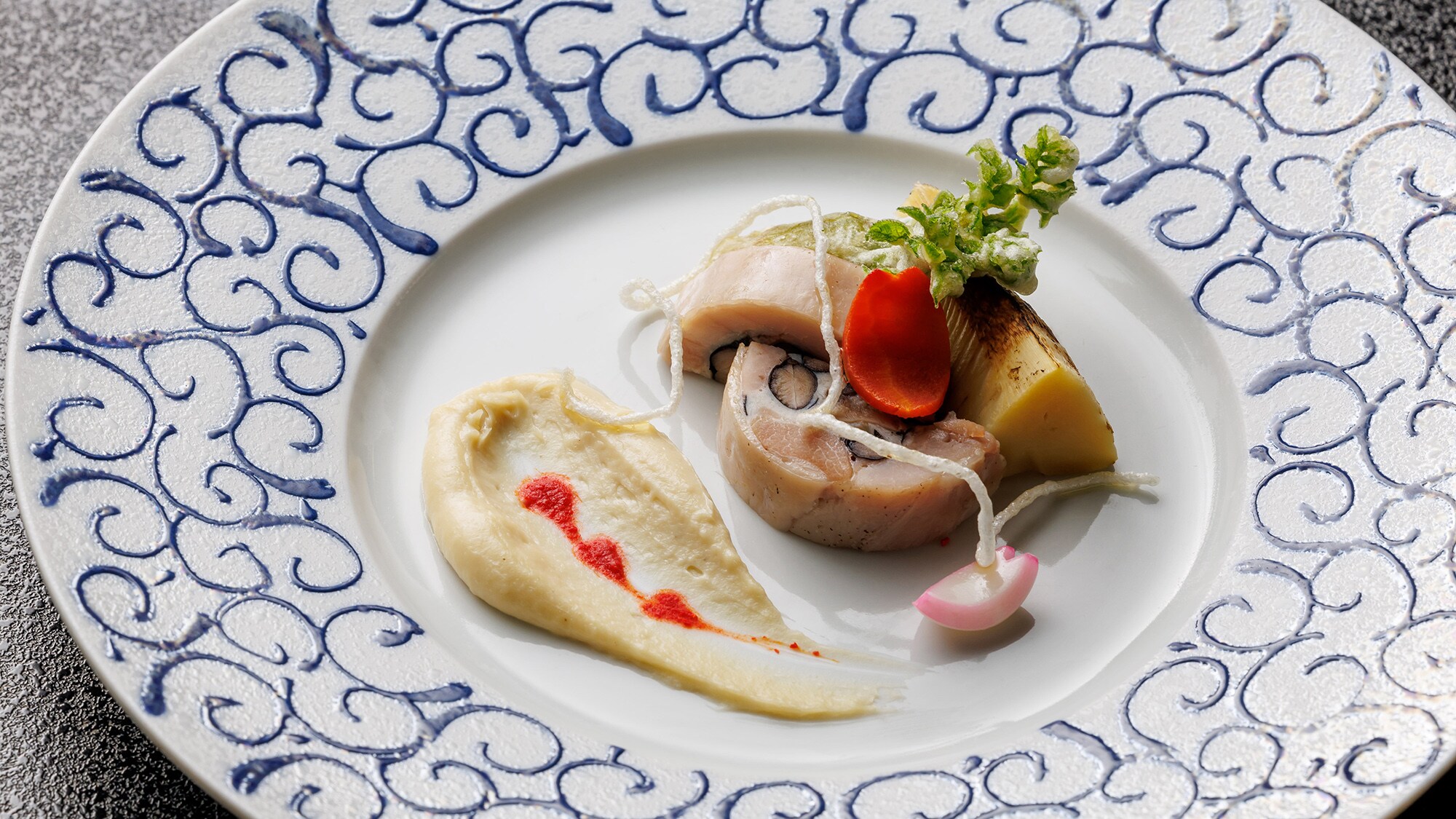 2025 Spring "Tsuru, Matsu, Paulownia" Main Dish: Deep-fried cod buds with plum-flavored Shirotae sauce