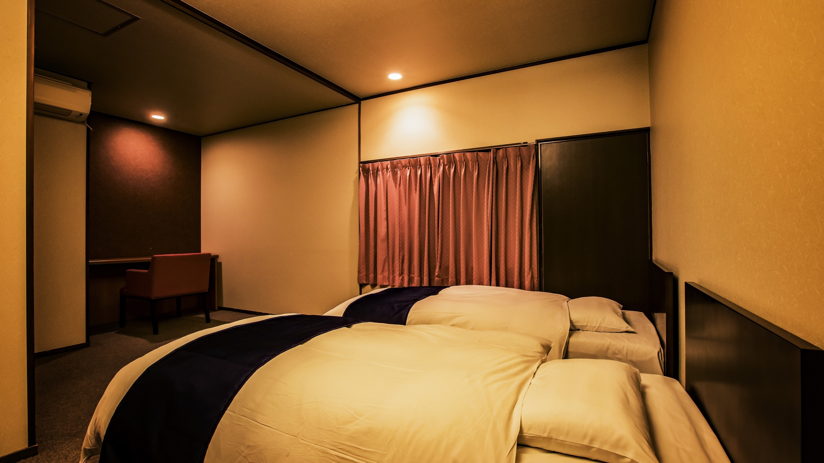 Superior Japanese-Western Twin Room