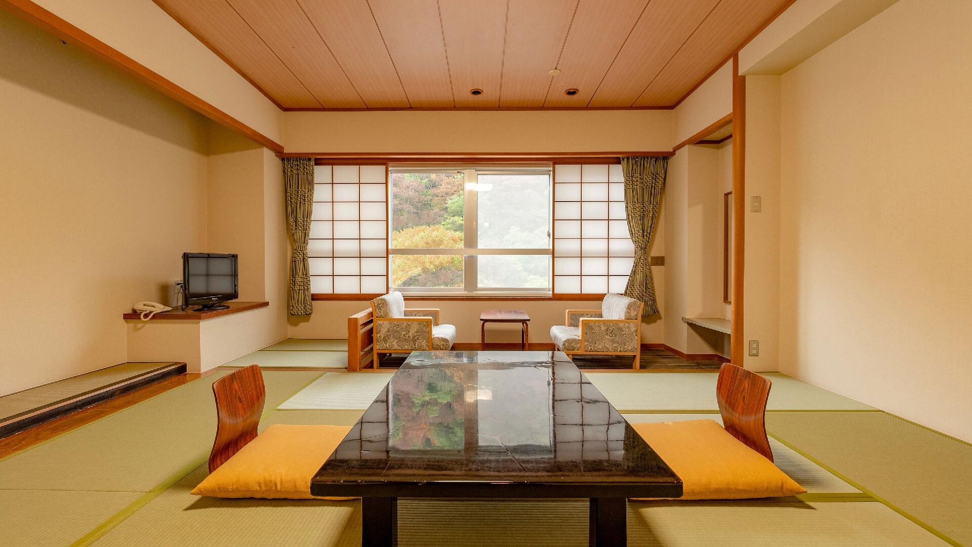 [Non-smoking] Economy Japanese-style room with 10 tatami mats and indoor bath