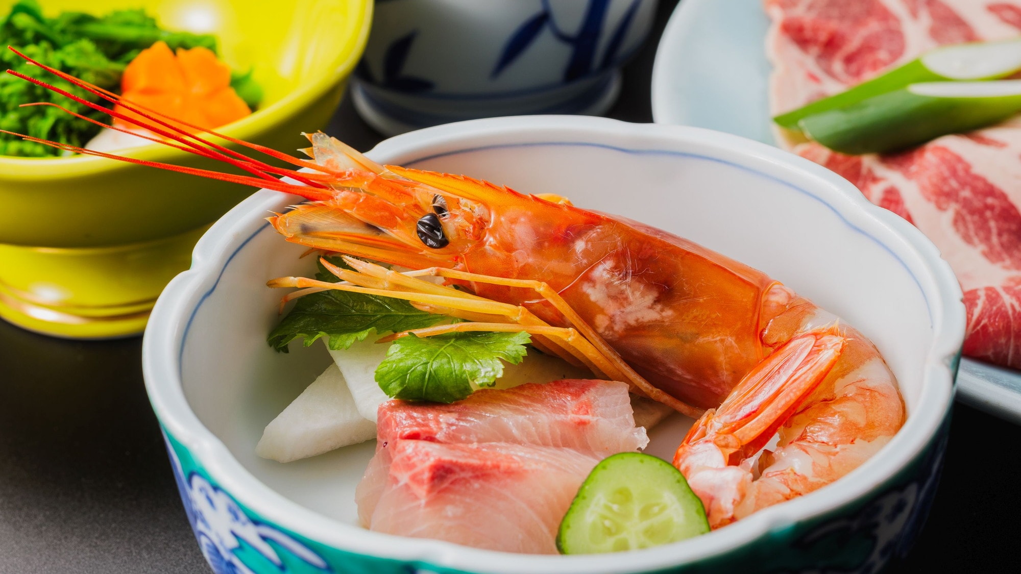 [Rice Daughter Pork Shabu-Shabu Set] Please enjoy fresh seafood as well.