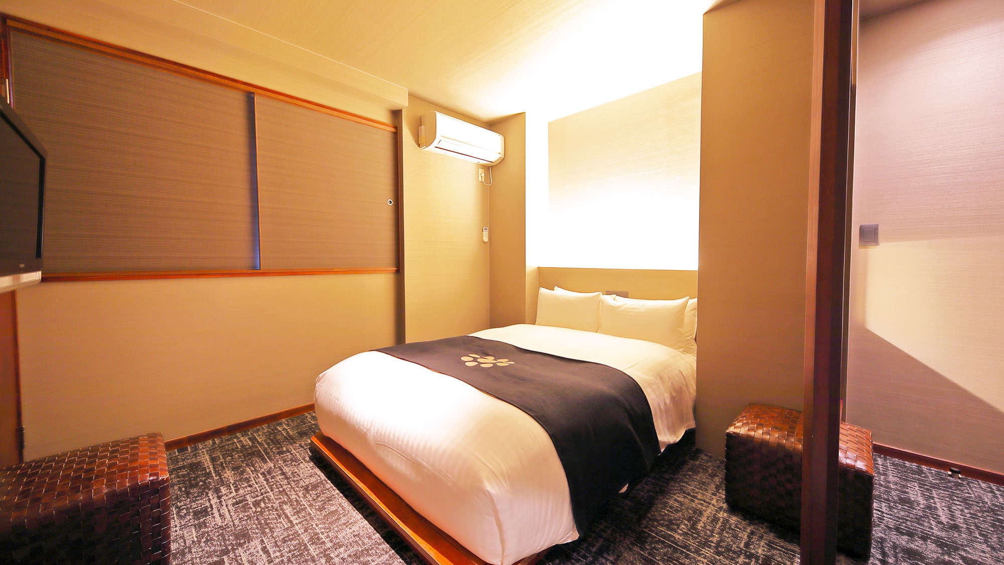 [Kamar Double Nyaman] | 15 meter persegi | Kapasitas: 2 orang