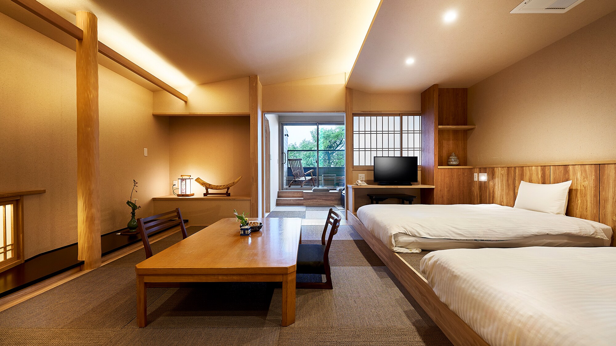 1st floor Japanese-Western style room with open-air hot spring bath ★Renovated in July 2024