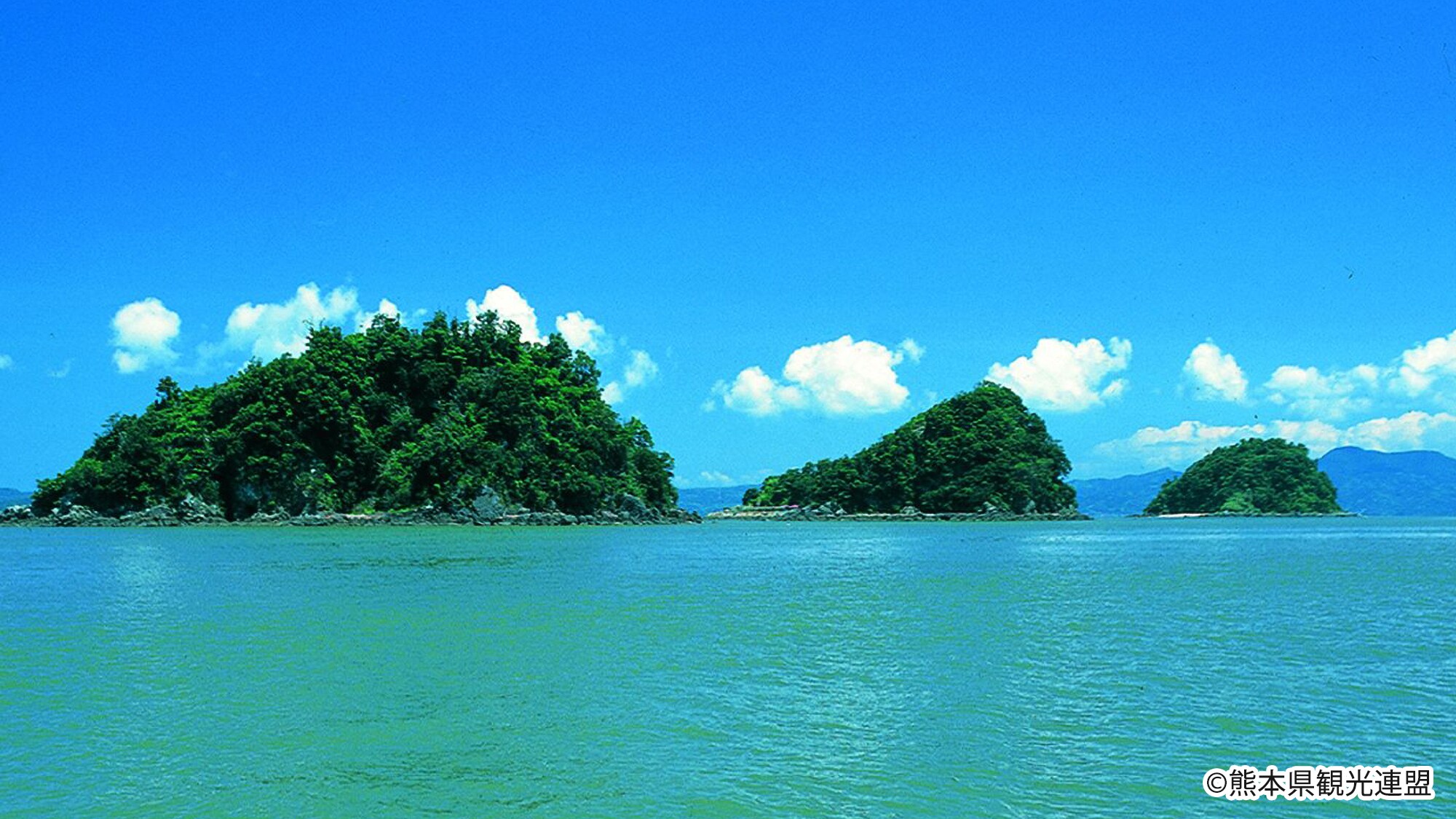 Kapal Yatsushiro berangkat dari pelabuhan.