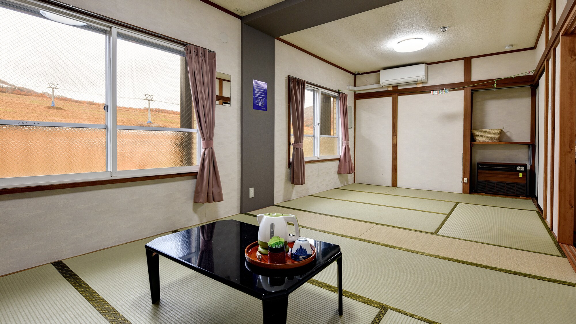 ※日式房間（無浴室和廁所）／請在自己的房間放鬆一下♪享受輕鬆的時光。