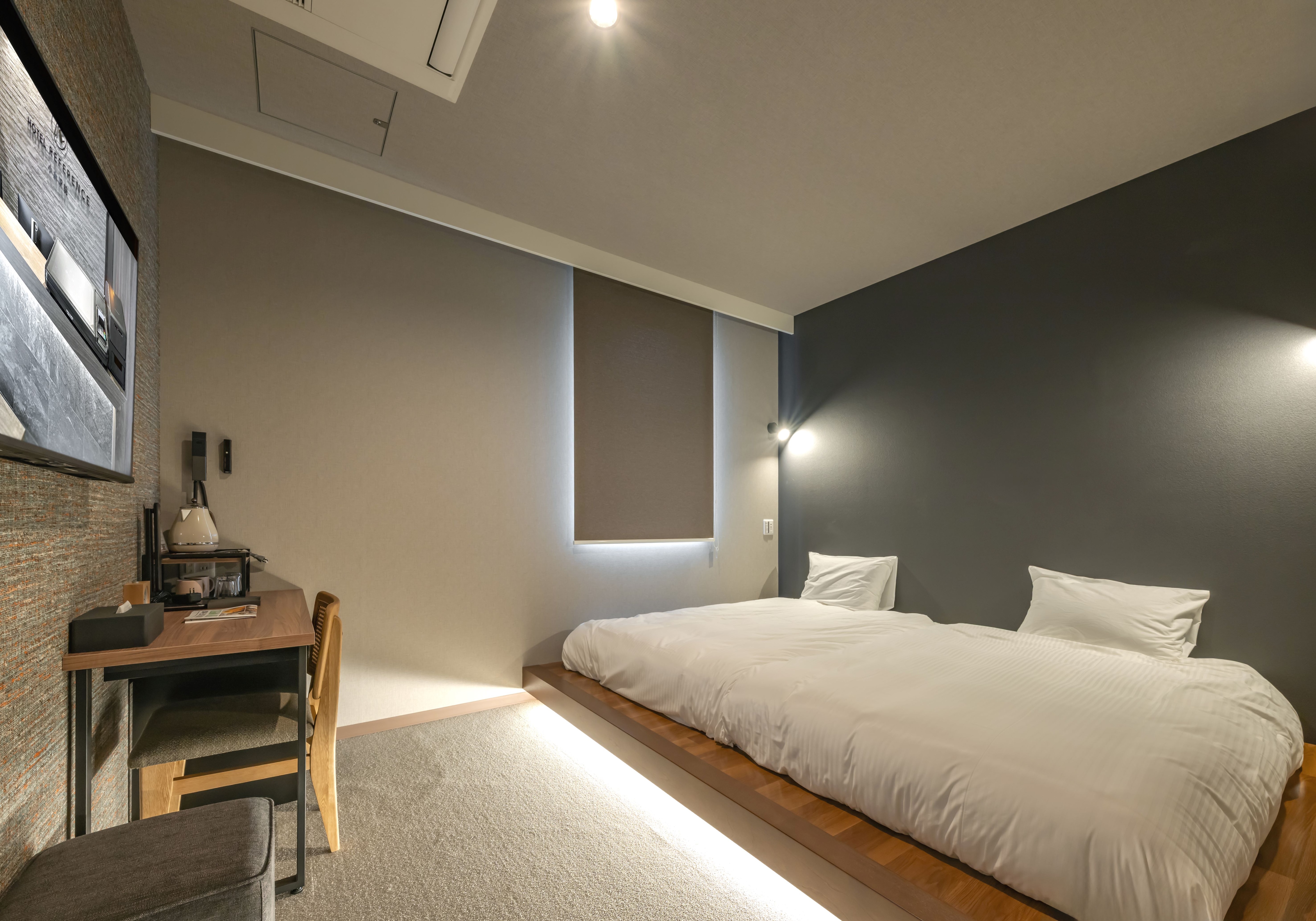 Twin Room (TW)