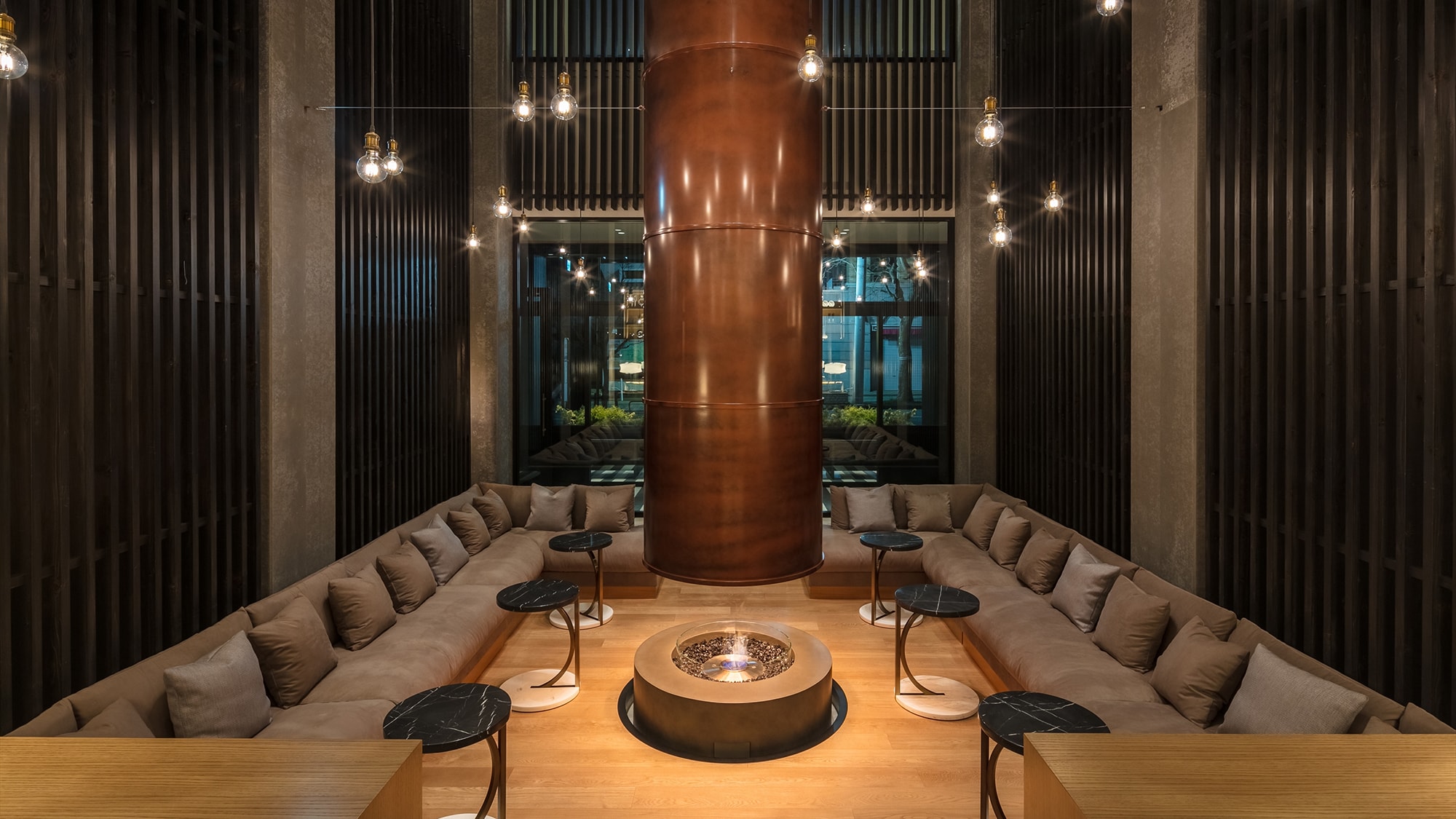 Lounge 1