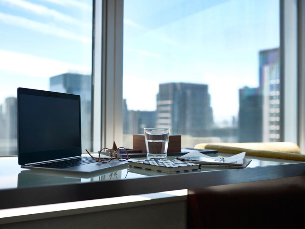 You can enjoy the view outside the window at any time of the day or night.