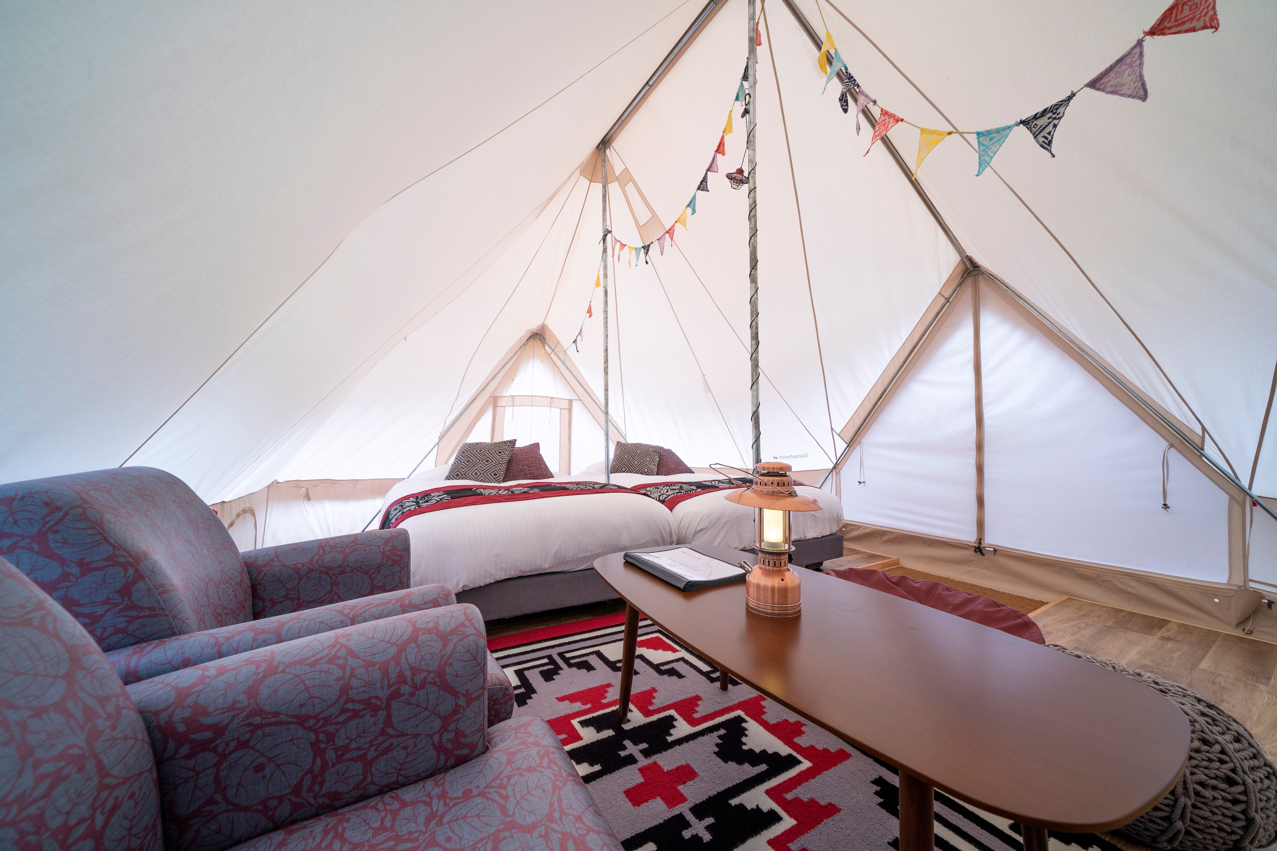 Grand Tent