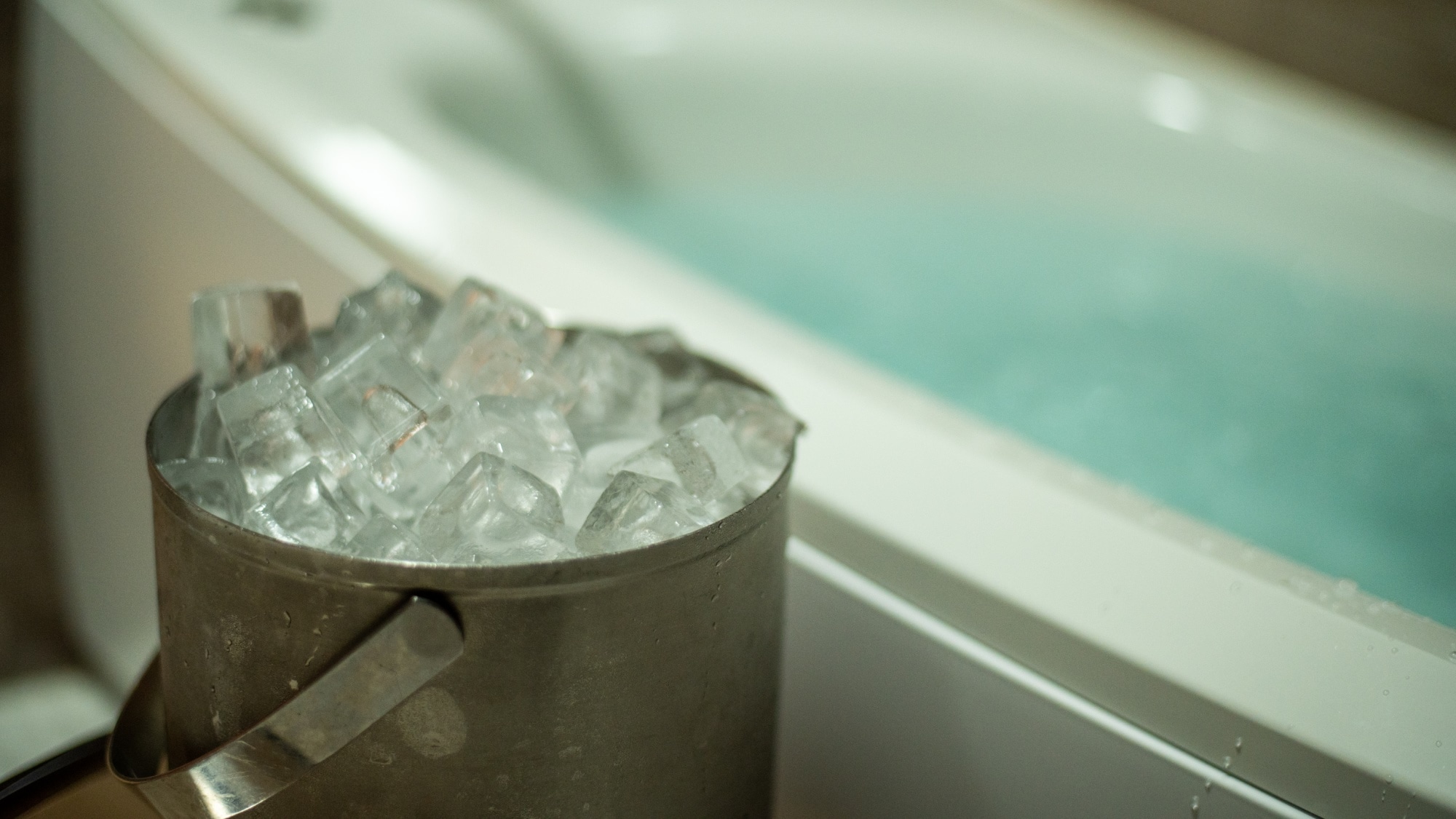 Enjoy the sauna as much as you like, whenever you like, in a private space...