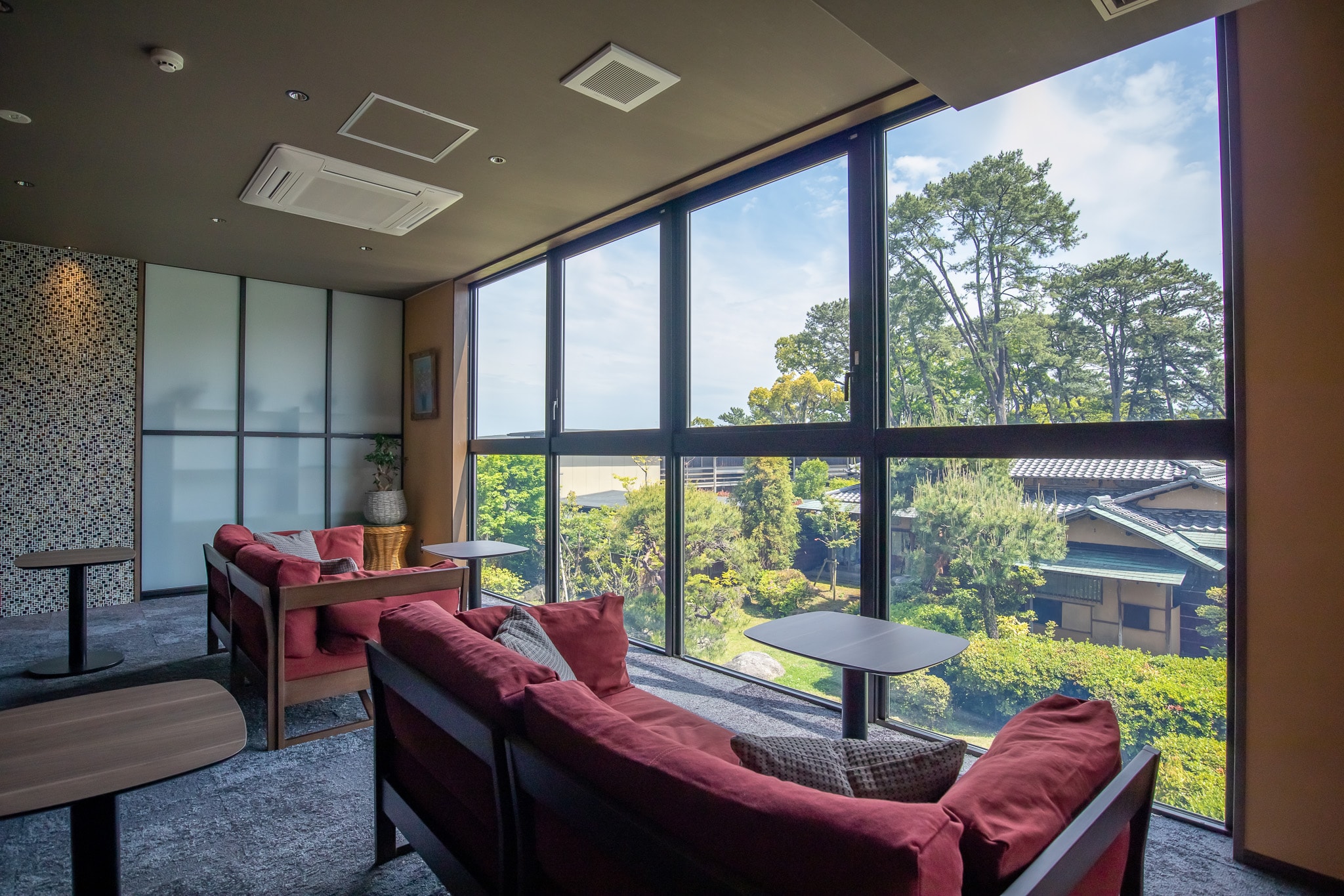 Club Lounge