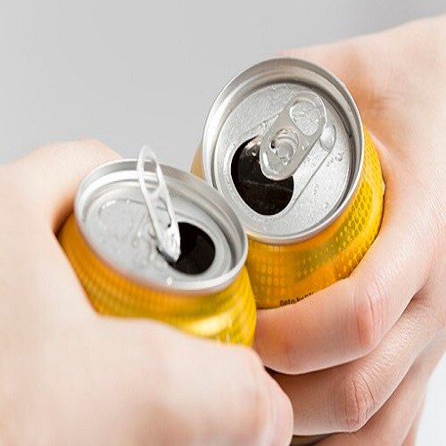 Plan with beer & snacks