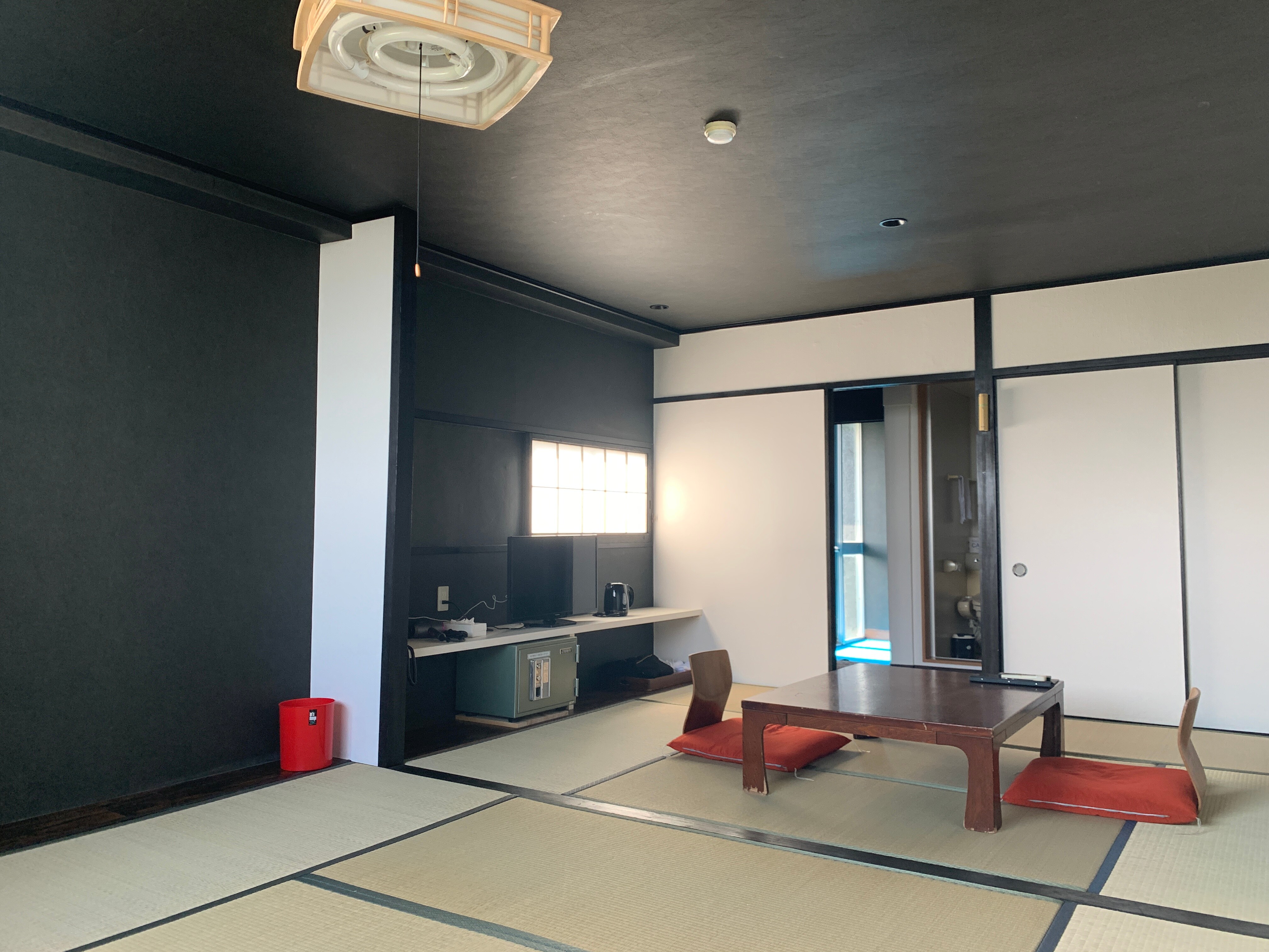 Japanese-style room 4
