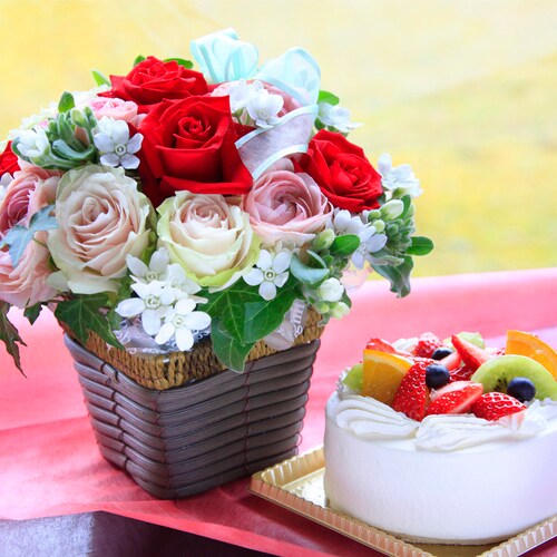 Flower arrangement and cake